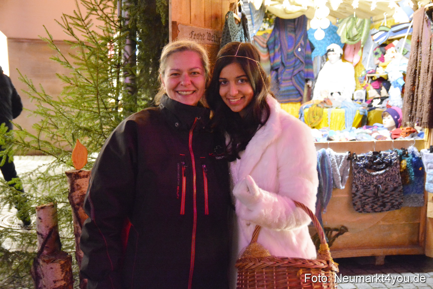 Weihnachtsmarkt Neumarkt 2016 0031