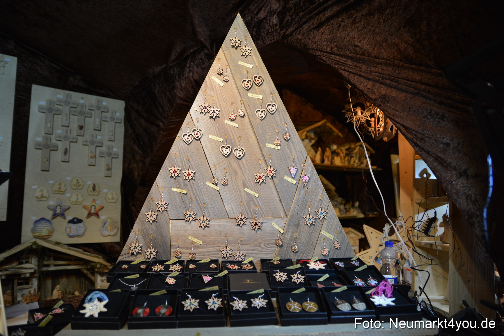 Weihnachtsmarkt Neumarkt 2016 0045