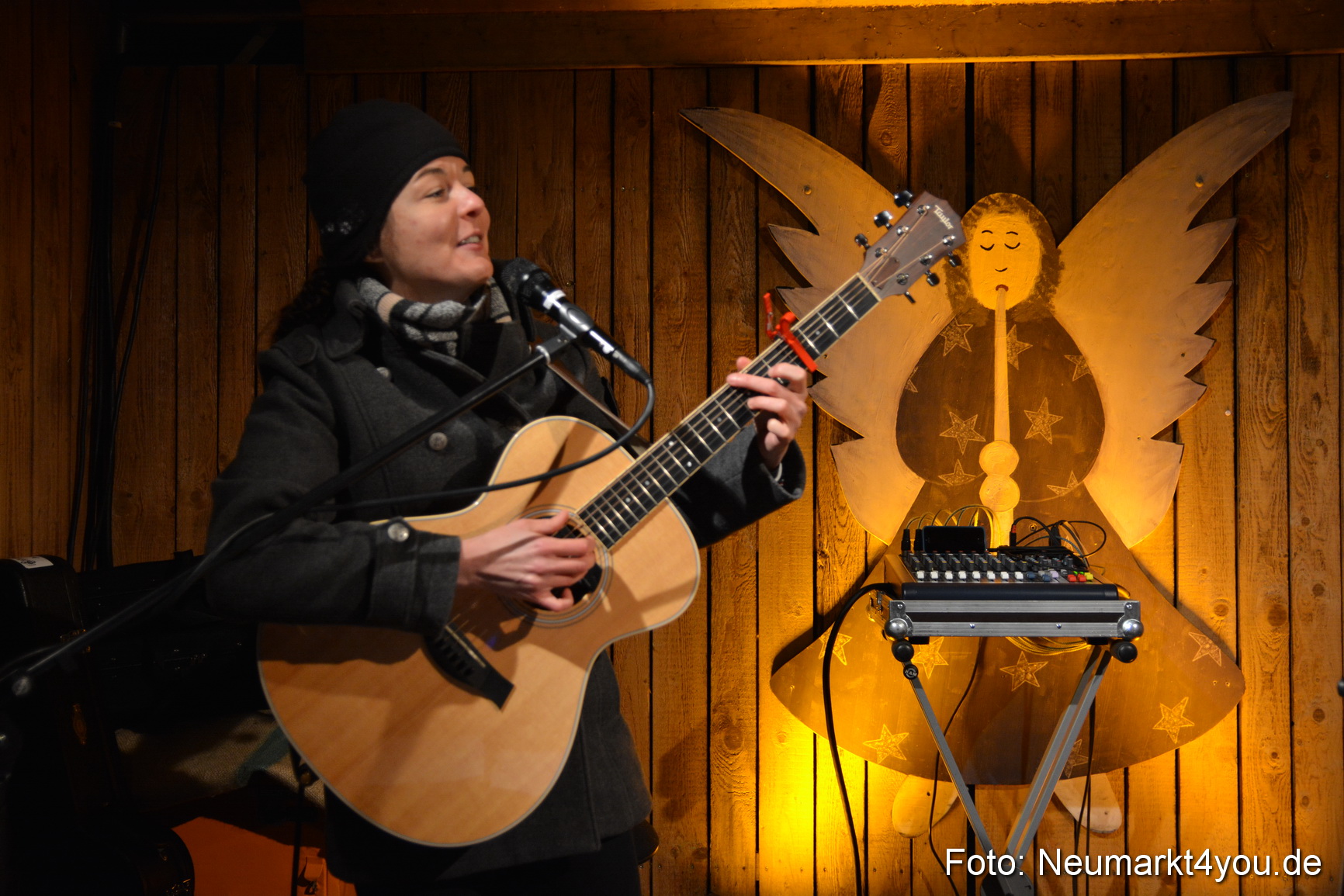 Weihnachtsmarkt Neumarkt 2016 0049