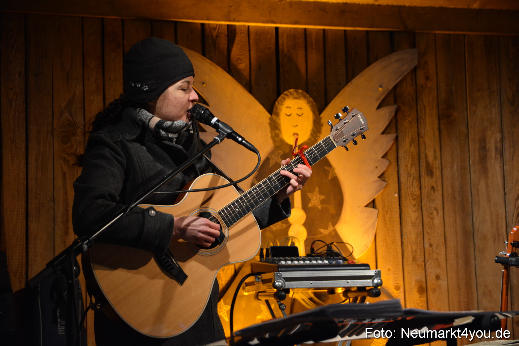Weihnachtsmarkt Neumarkt 2016 0052