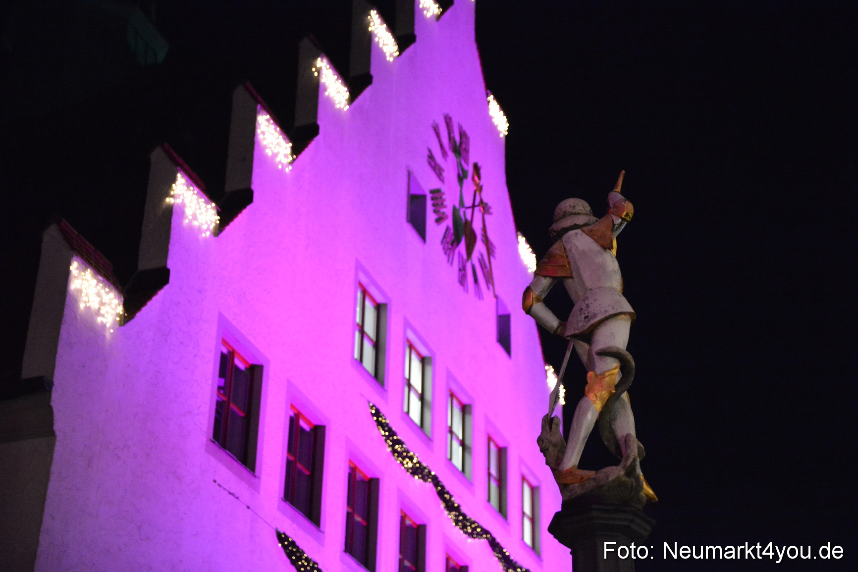 Weihnachtsmarkt Neumarkt 2016 0053