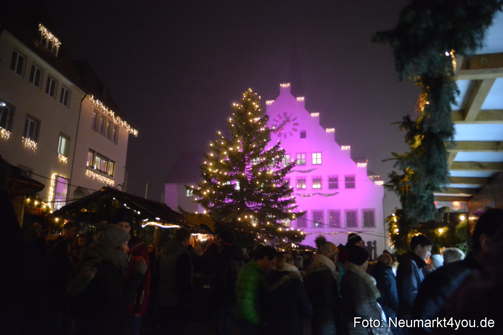 Weihnachtsmarkt Neumarkt 2016 0055