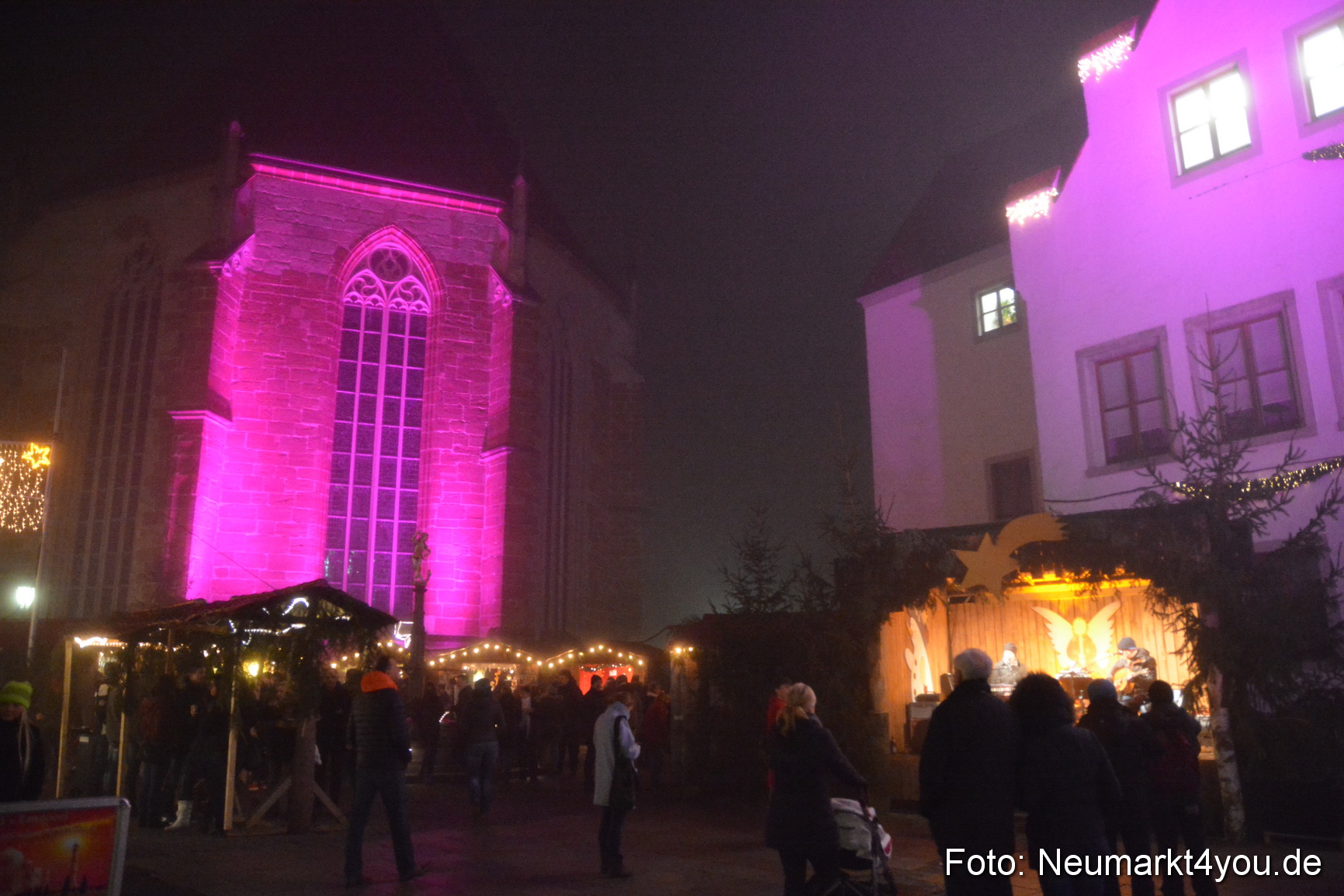Weihnachtsmarkt Neumarkt 2016 0057