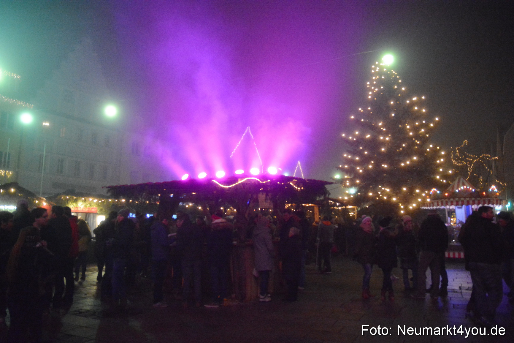Weihnachtsmarkt Neumarkt 2016 0058