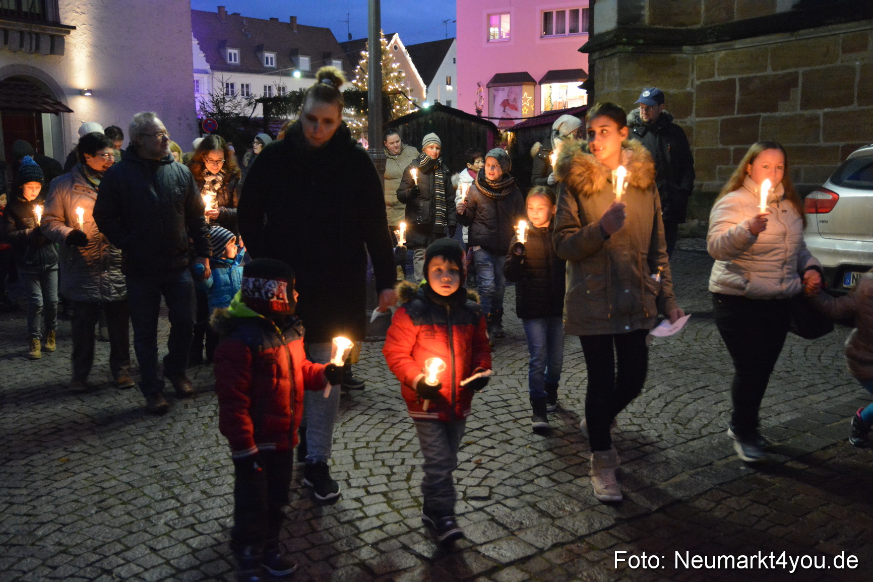 Weihnachtsmarkt Neumarkt 2016 0072