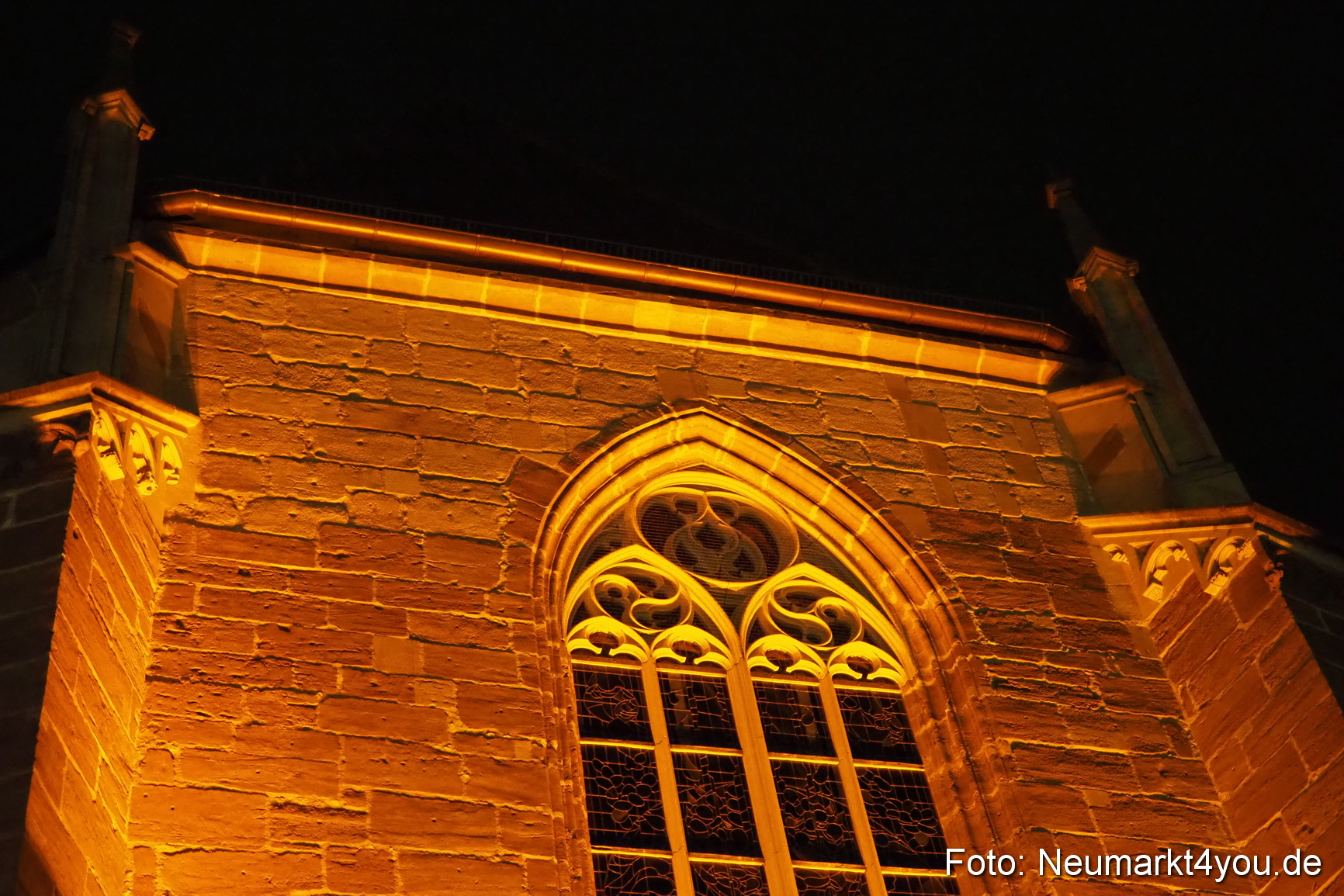 Weihnachtsmarkt Neumarkt 2016 0100