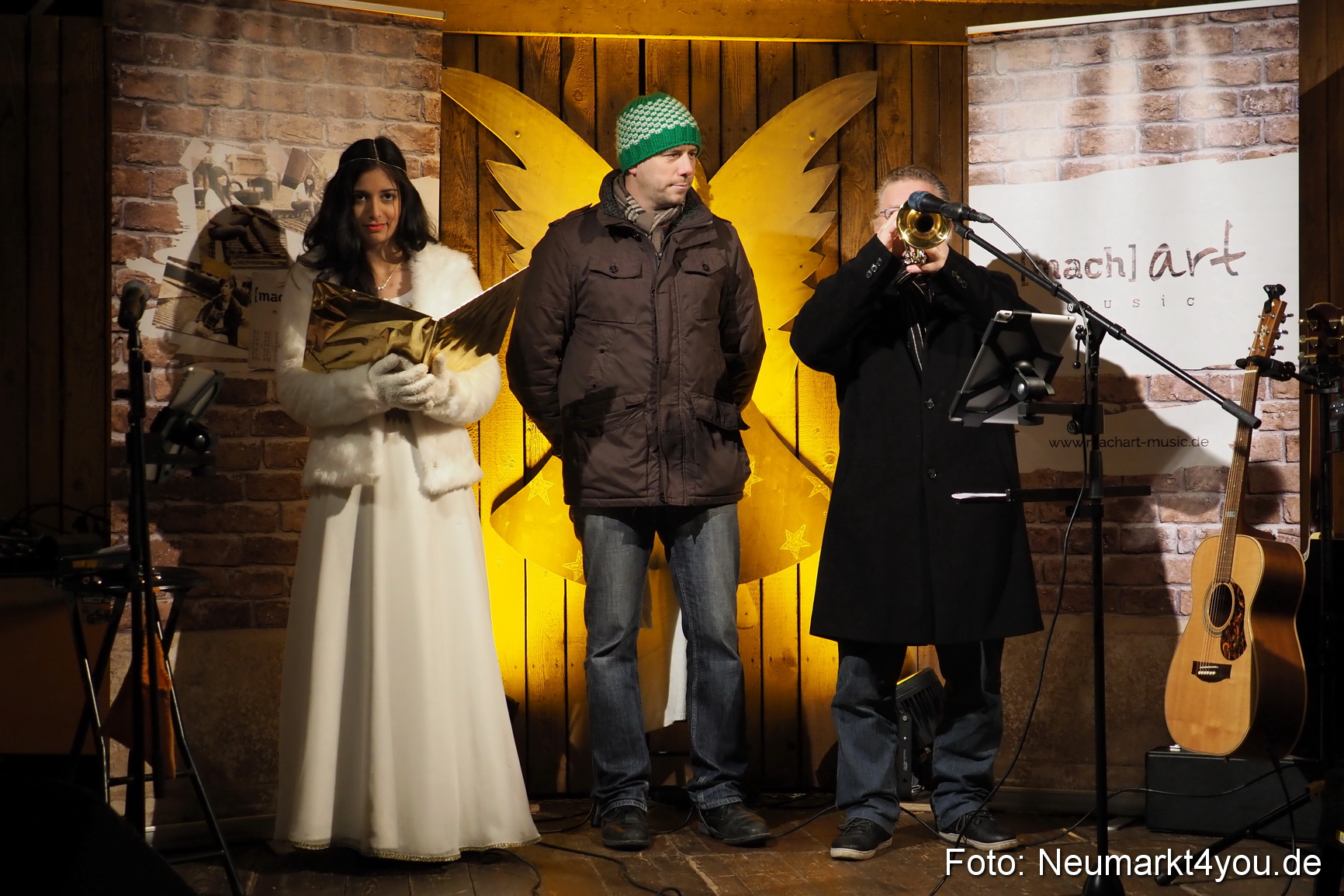 Weihnachtsmarkt Neumarkt 2016 0114