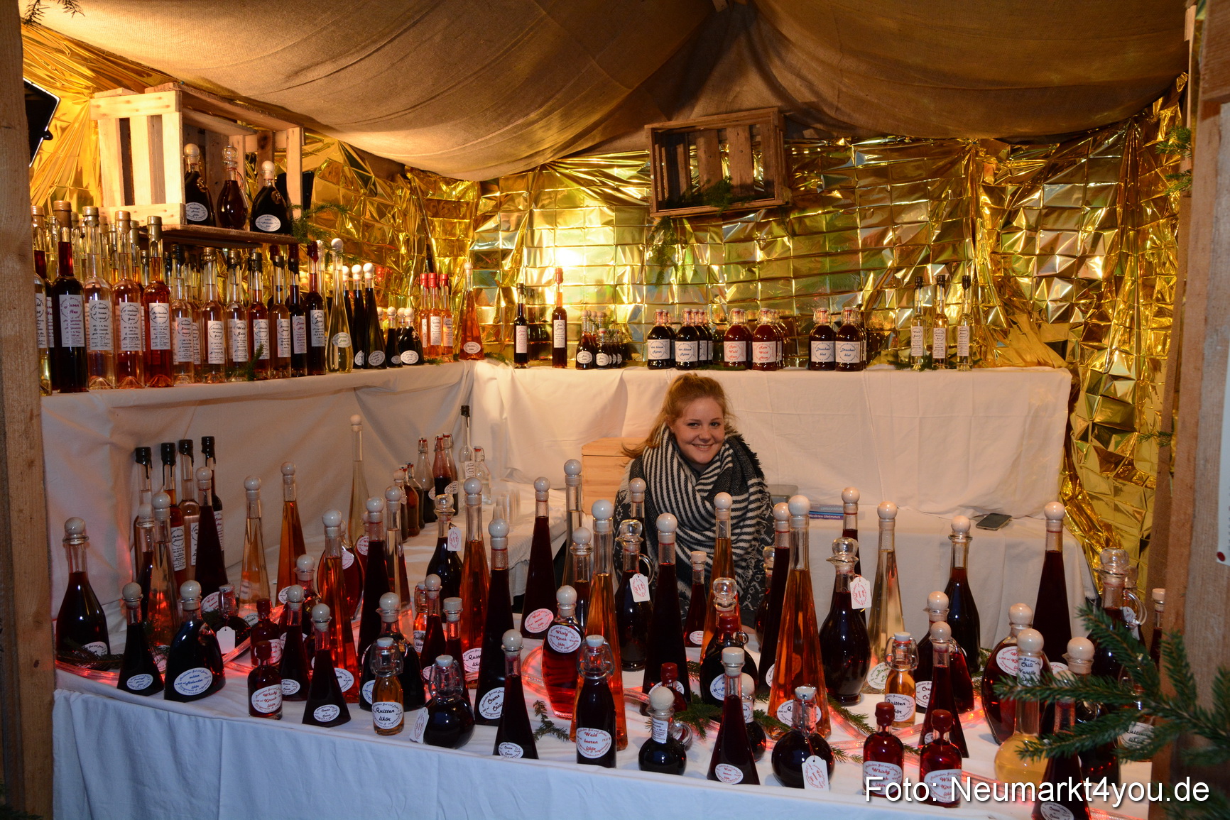Weihnachtsmarkt Neumarkt Eroeffnung 241116 0001