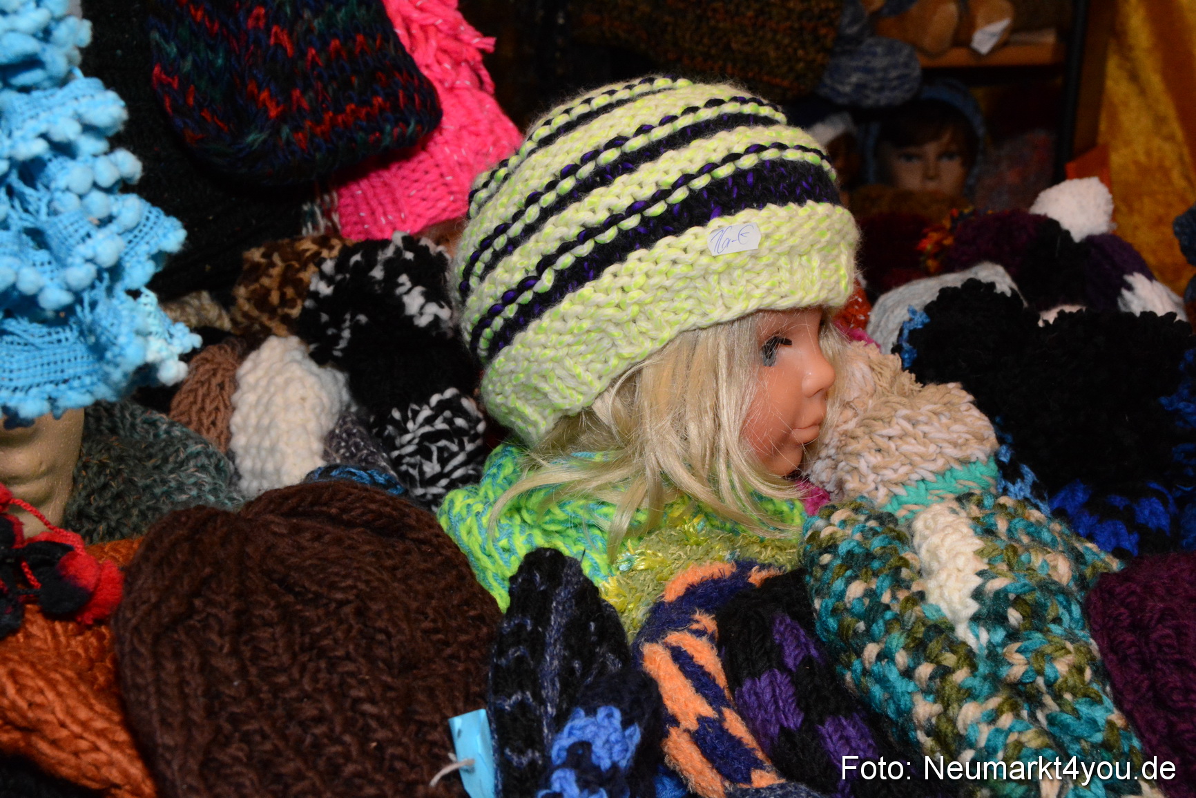 Weihnachtsmarkt Neumarkt Eroeffnung 241116 0003