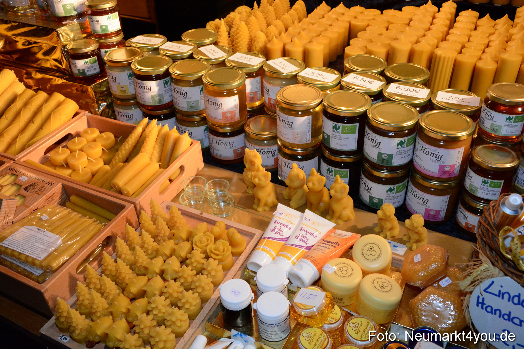 Weihnachtsmarkt Neumarkt Eroeffnung 241116 0017