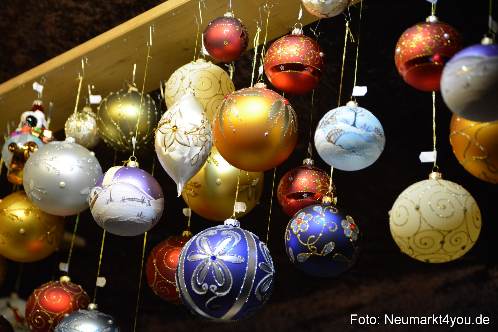 Weihnachtsmarkt Neumarkt Eroeffnung 241116 0027