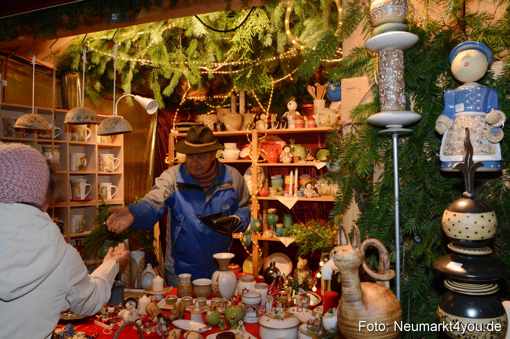 Weihnachtsmarkt Neumarkt Eroeffnung 241116 0029