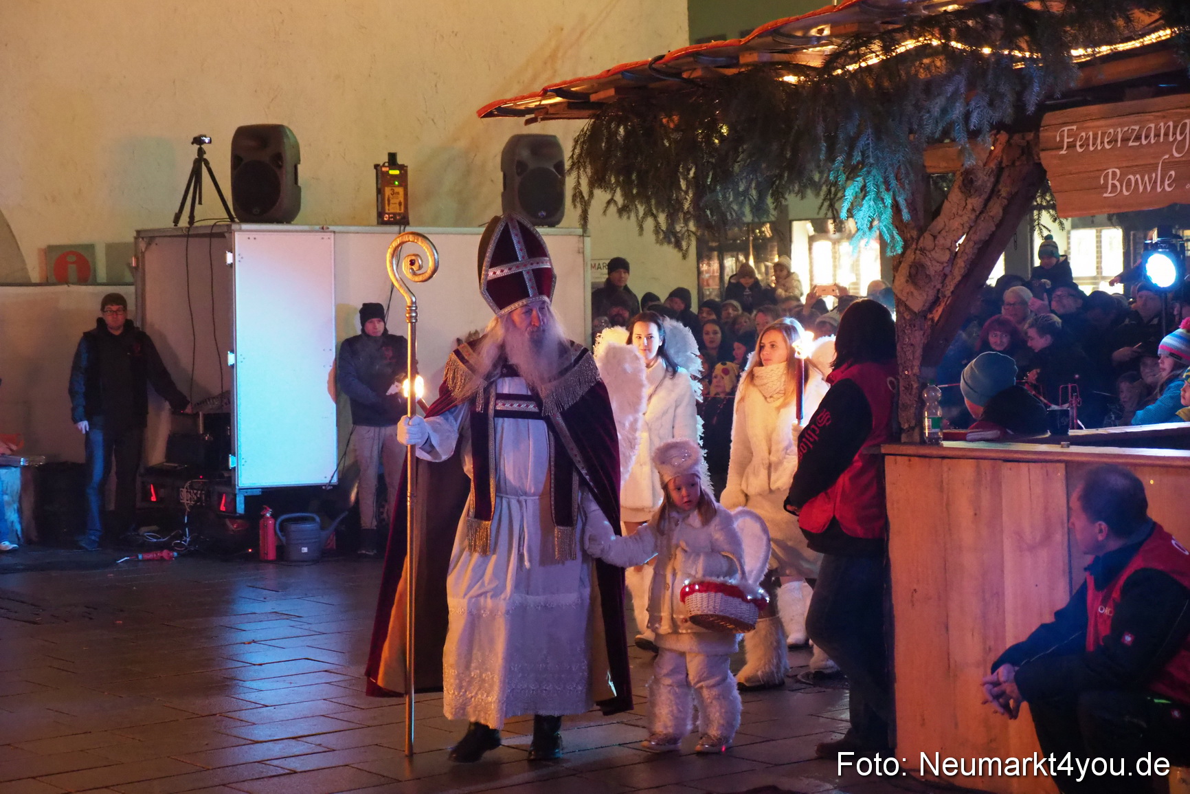 Oberpfaelzer Schlossteufeln Weihnachtsmarkt 181216 0005