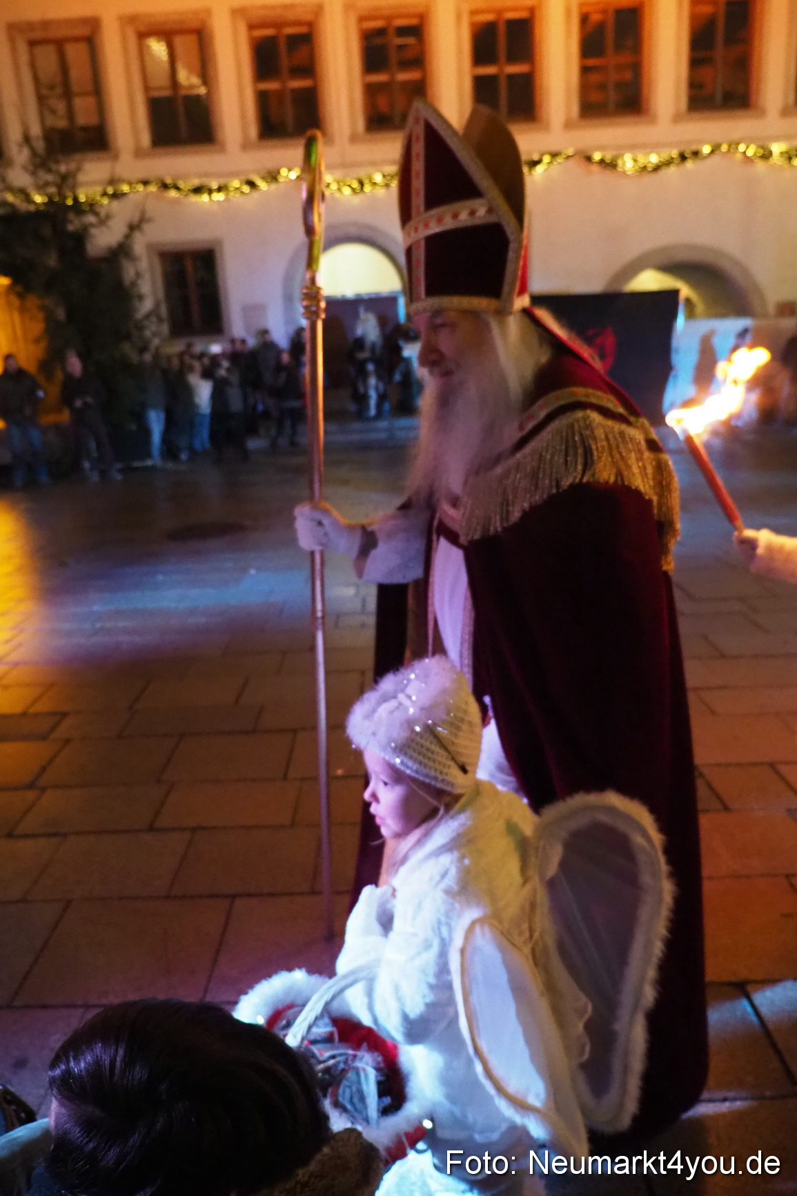 Oberpfaelzer Schlossteufeln Weihnachtsmarkt 181216 0009
