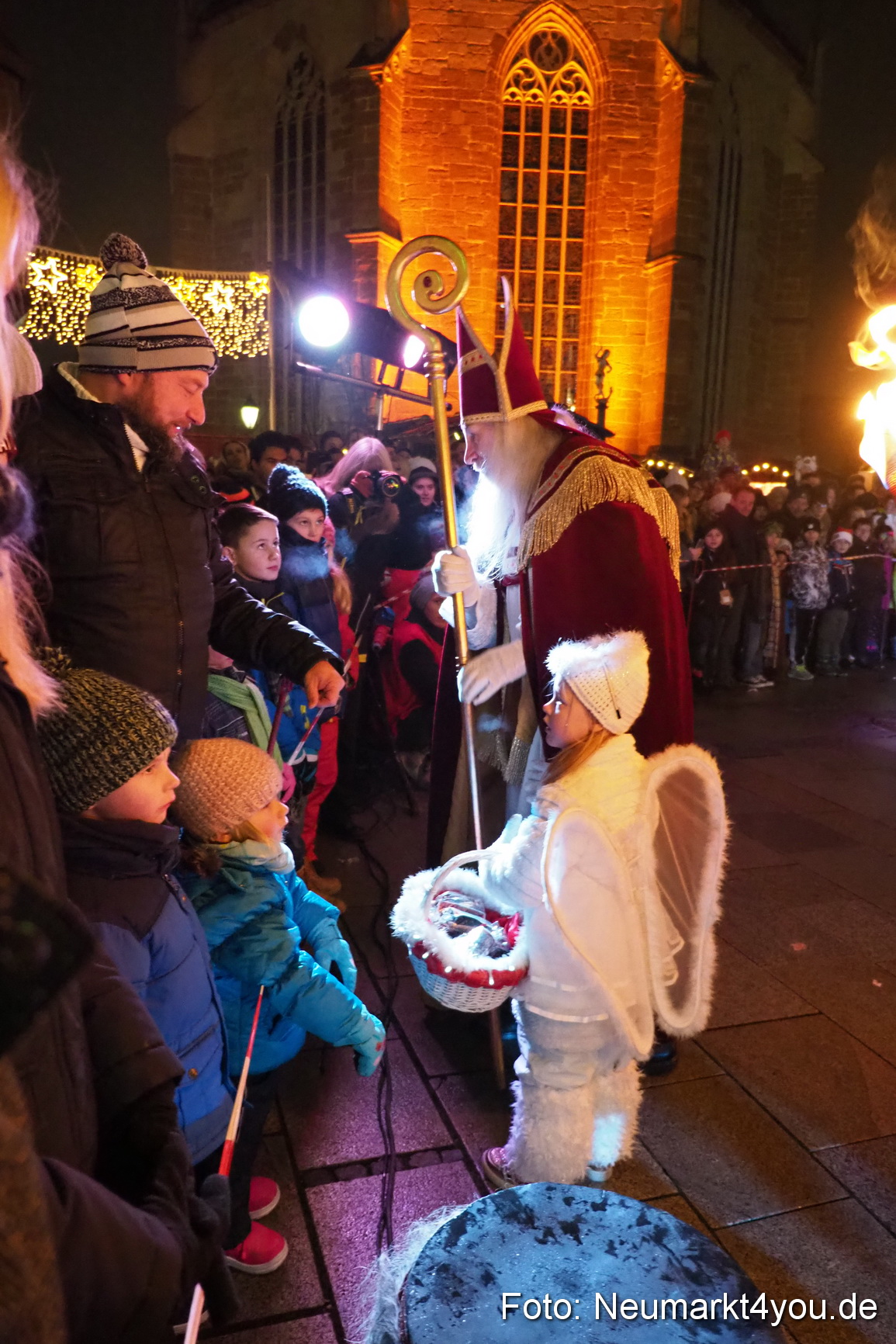 Oberpfaelzer Schlossteufeln Weihnachtsmarkt 181216 0011