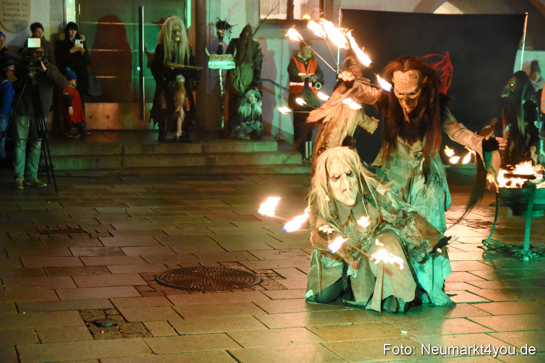 Oberpfaelzer Schlossteufeln Weihnachtsmarkt 181216 0037