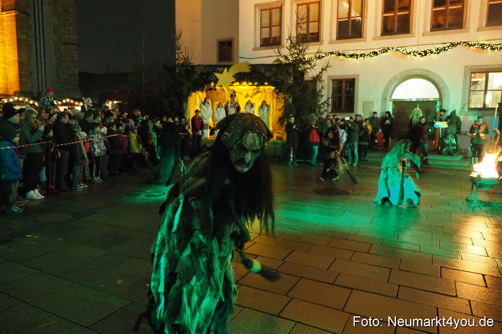 Oberpfaelzer Schlossteufeln Weihnachtsmarkt 181216 0044