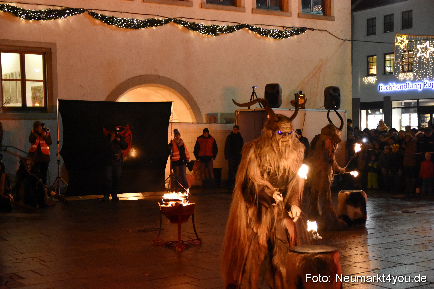 Oberpfaelzer Schlossteufeln Weihnachtsmarkt 181216 0054