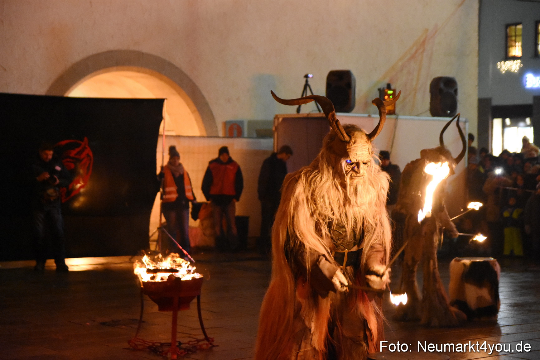 Oberpfaelzer Schlossteufeln Weihnachtsmarkt 181216 0055