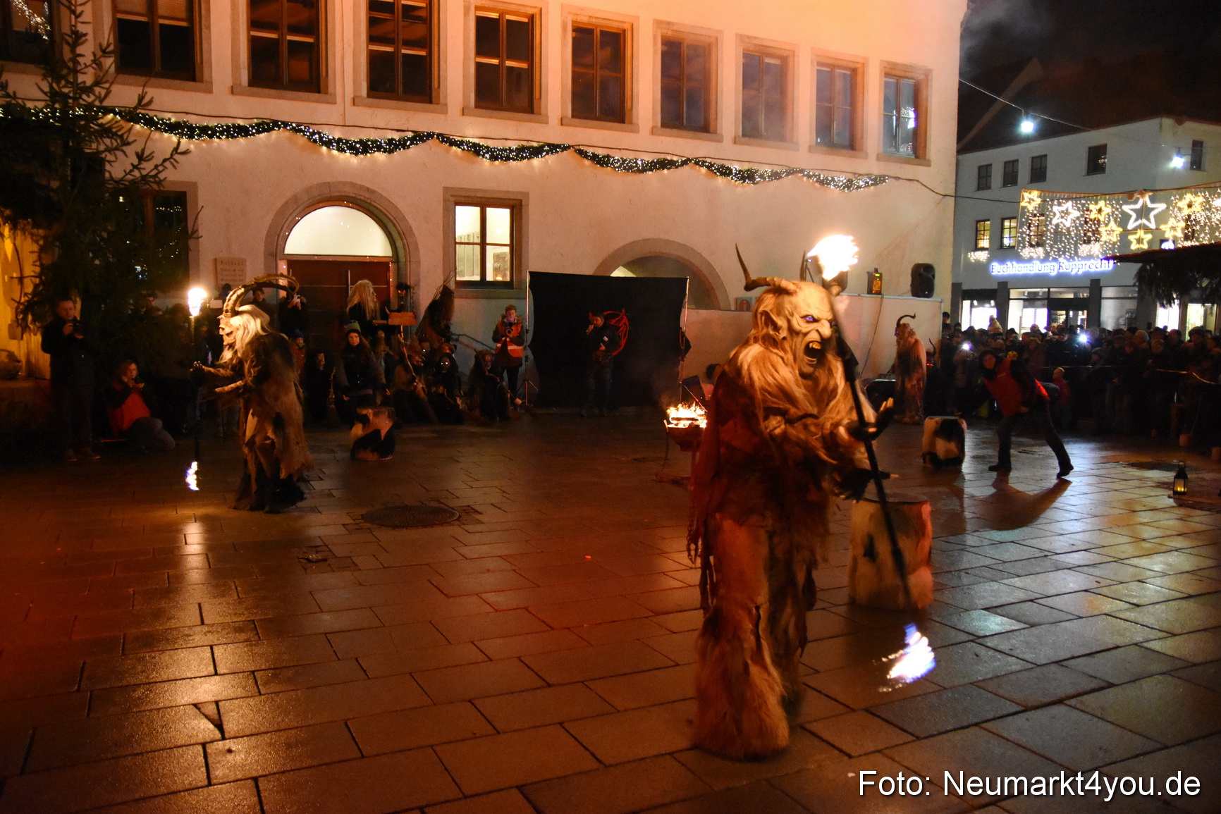 Oberpfaelzer Schlossteufeln Weihnachtsmarkt 181216 0058