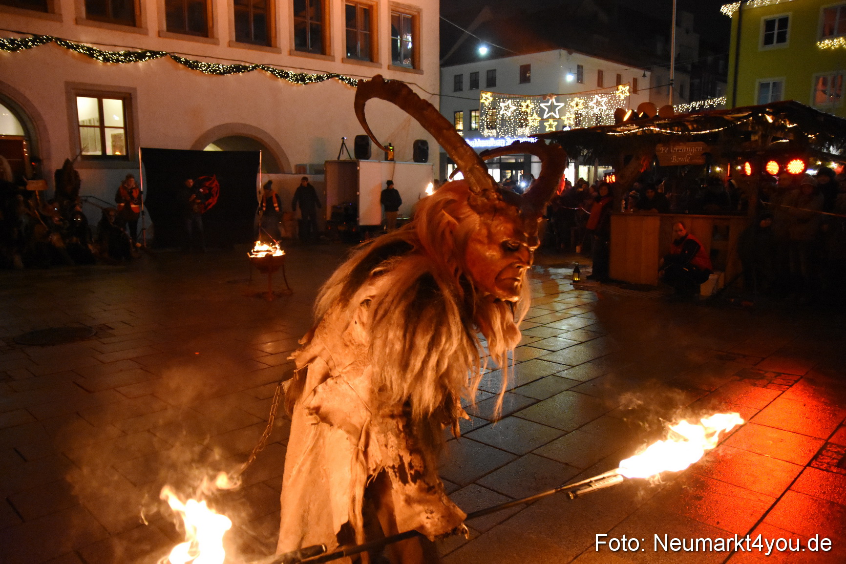 Oberpfaelzer Schlossteufeln Weihnachtsmarkt 181216 0061