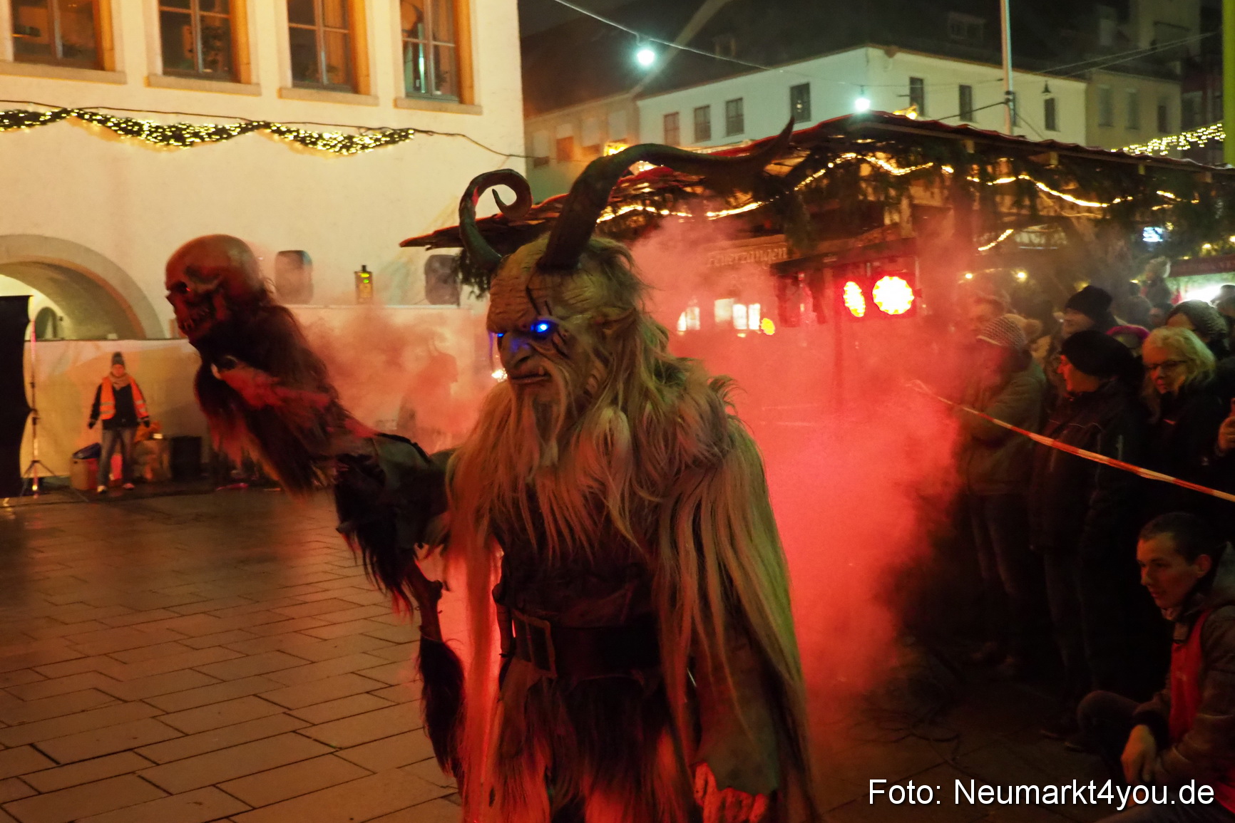 Oberpfaelzer Schlossteufeln Weihnachtsmarkt 181216 0064