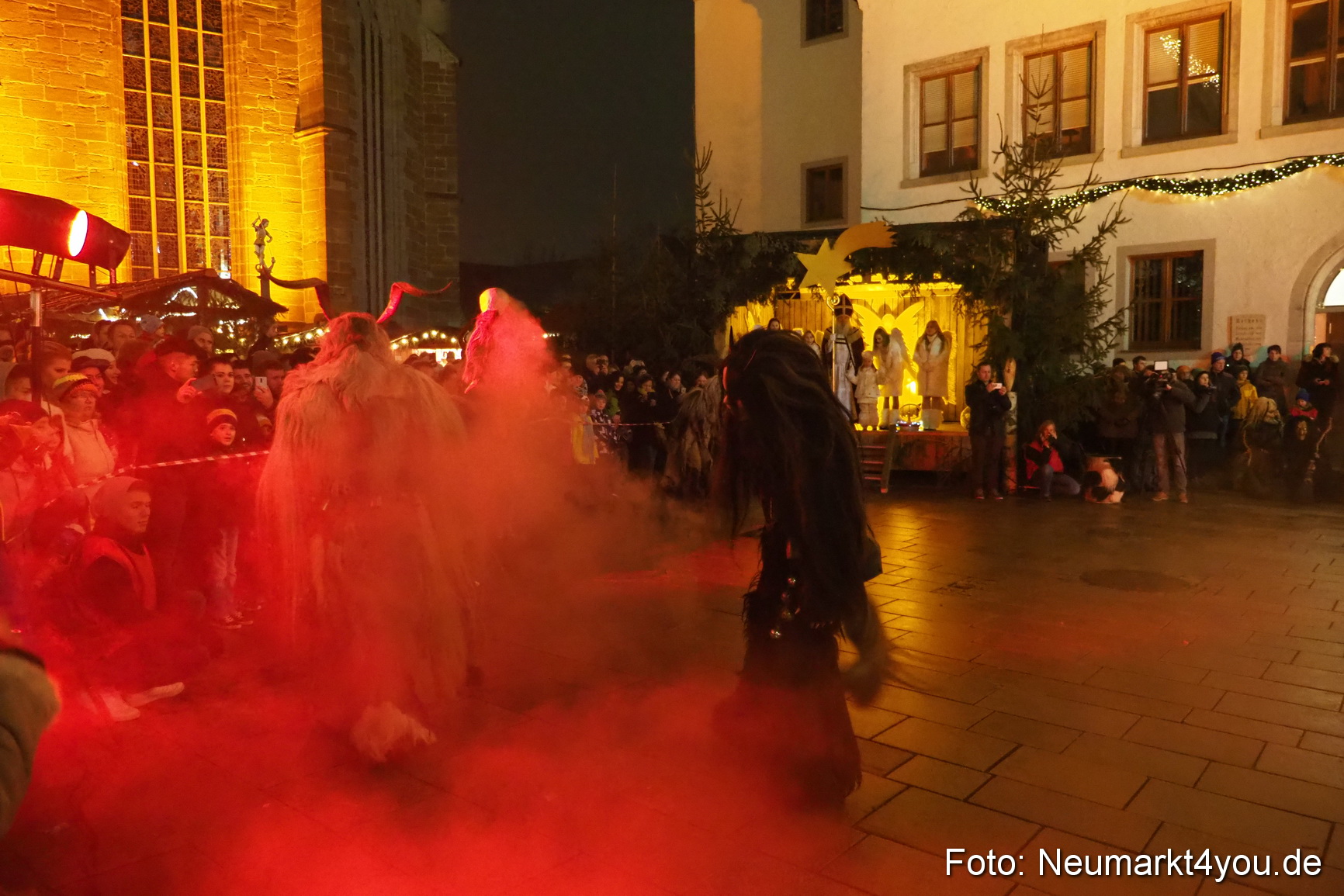 Oberpfaelzer Schlossteufeln Weihnachtsmarkt 181216 0066