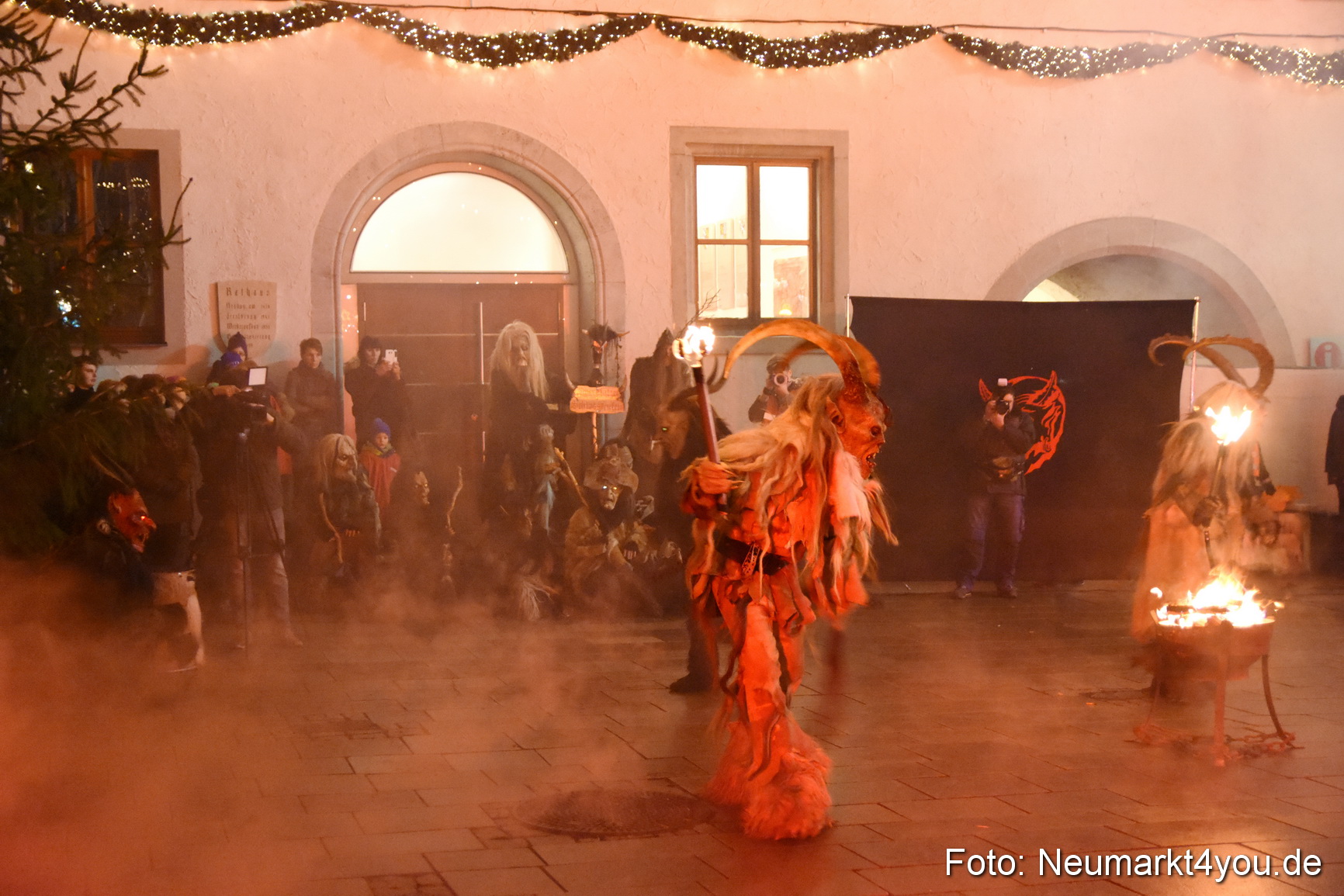 Oberpfaelzer Schlossteufeln Weihnachtsmarkt 181216 0074