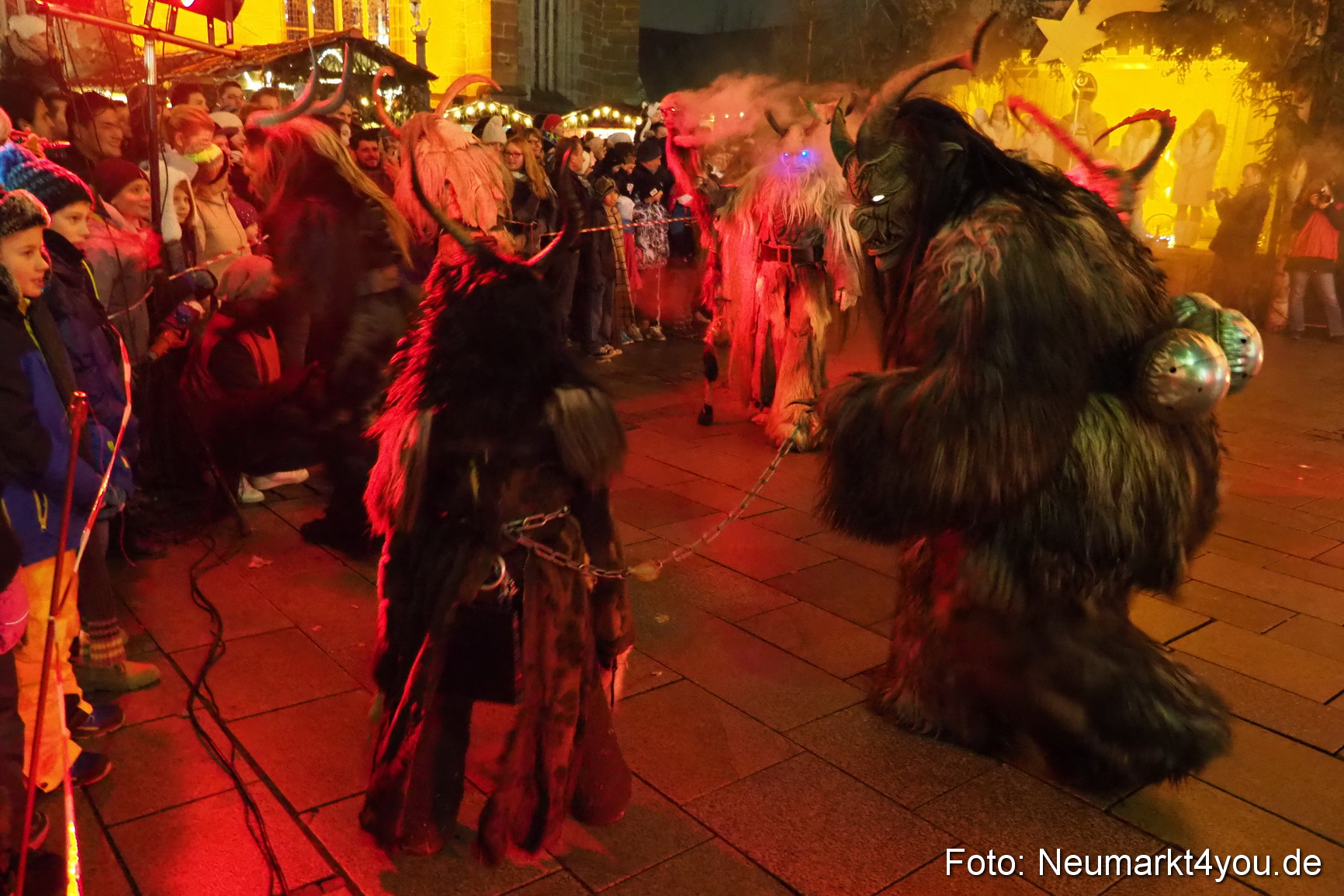 Oberpfaelzer Schlossteufeln Weihnachtsmarkt 181216 0080