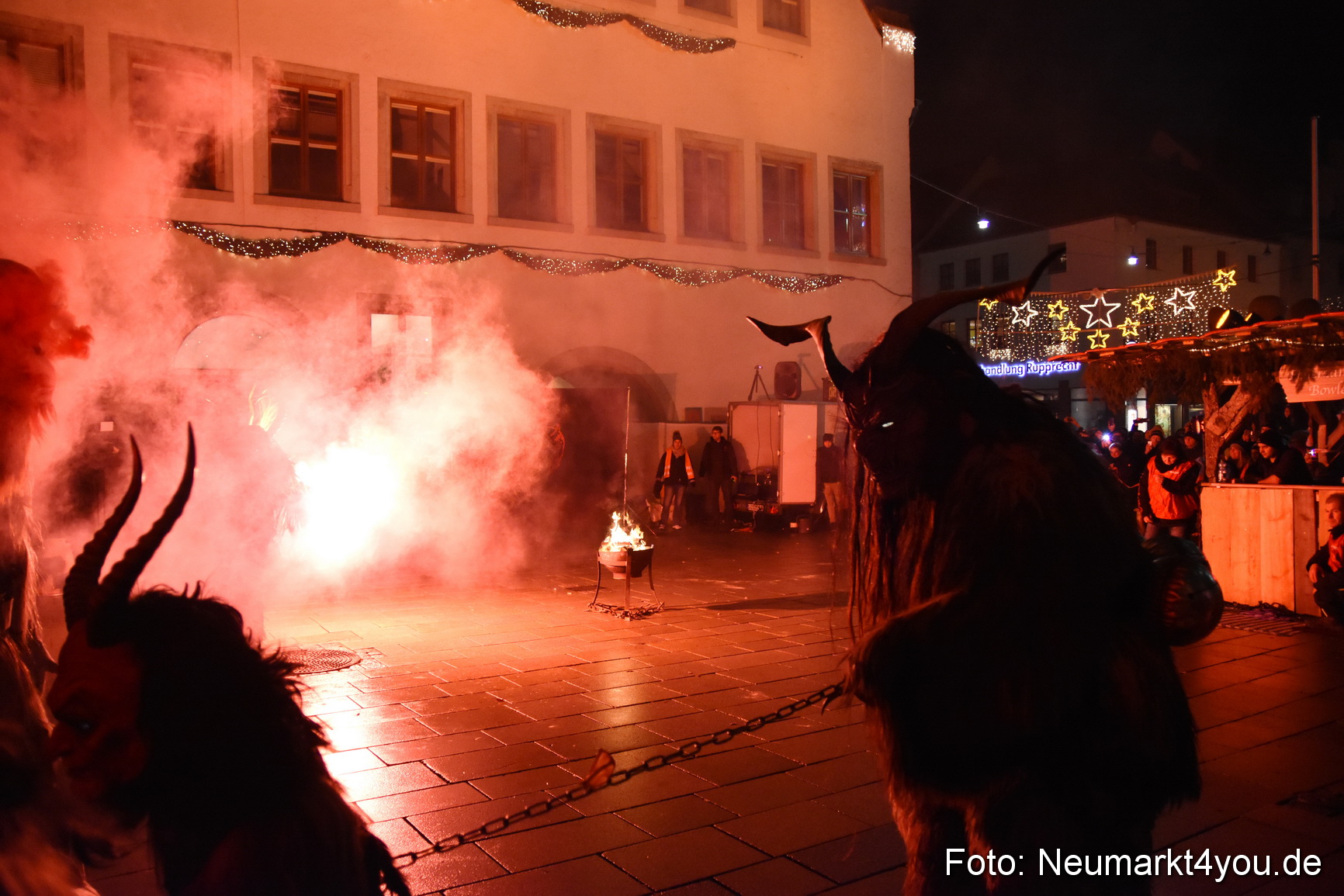 Oberpfaelzer Schlossteufeln Weihnachtsmarkt 181216 0082