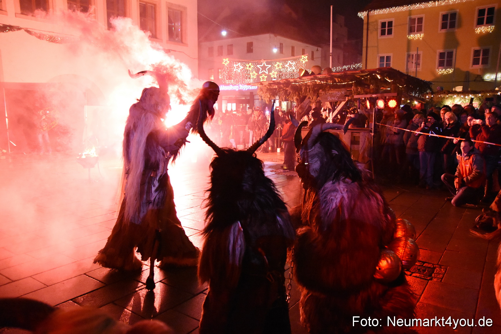 Oberpfaelzer Schlossteufeln Weihnachtsmarkt 181216 0083