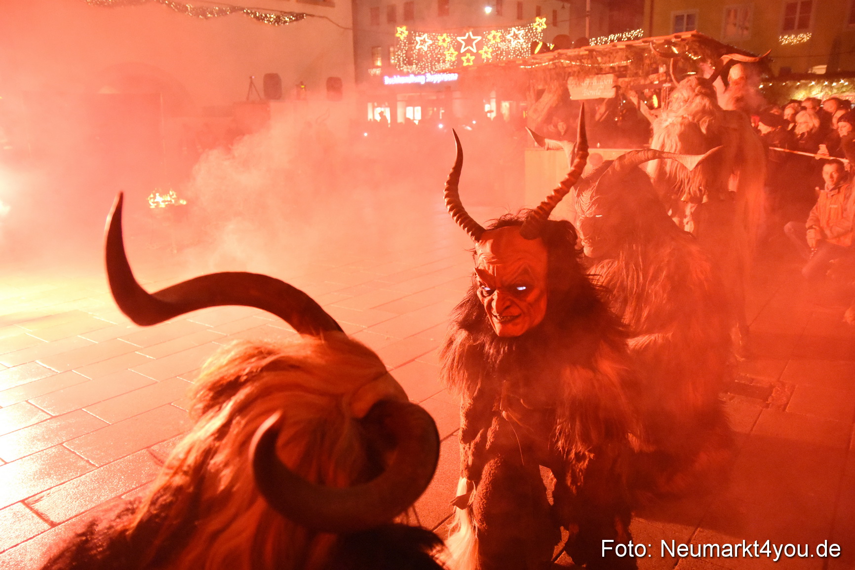 Oberpfaelzer Schlossteufeln Weihnachtsmarkt 181216 0088
