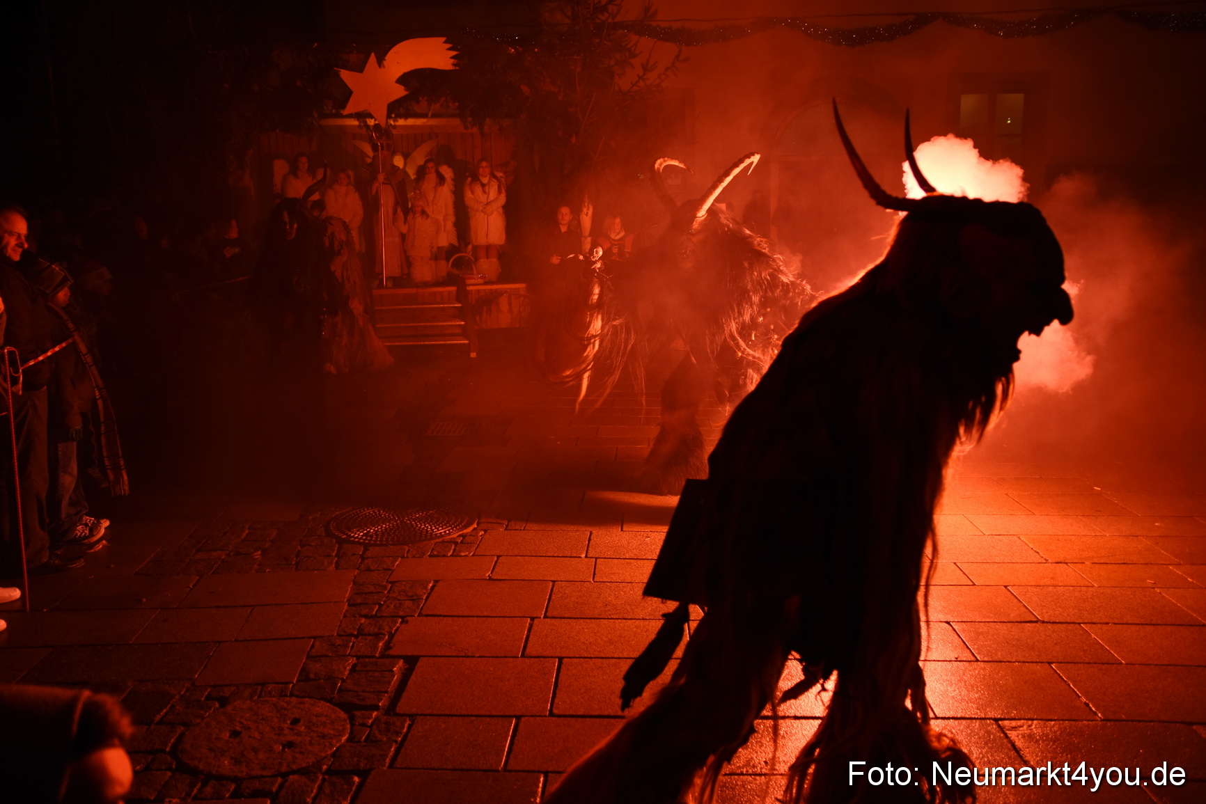 Oberpfaelzer Schlossteufeln Weihnachtsmarkt 181216 0091