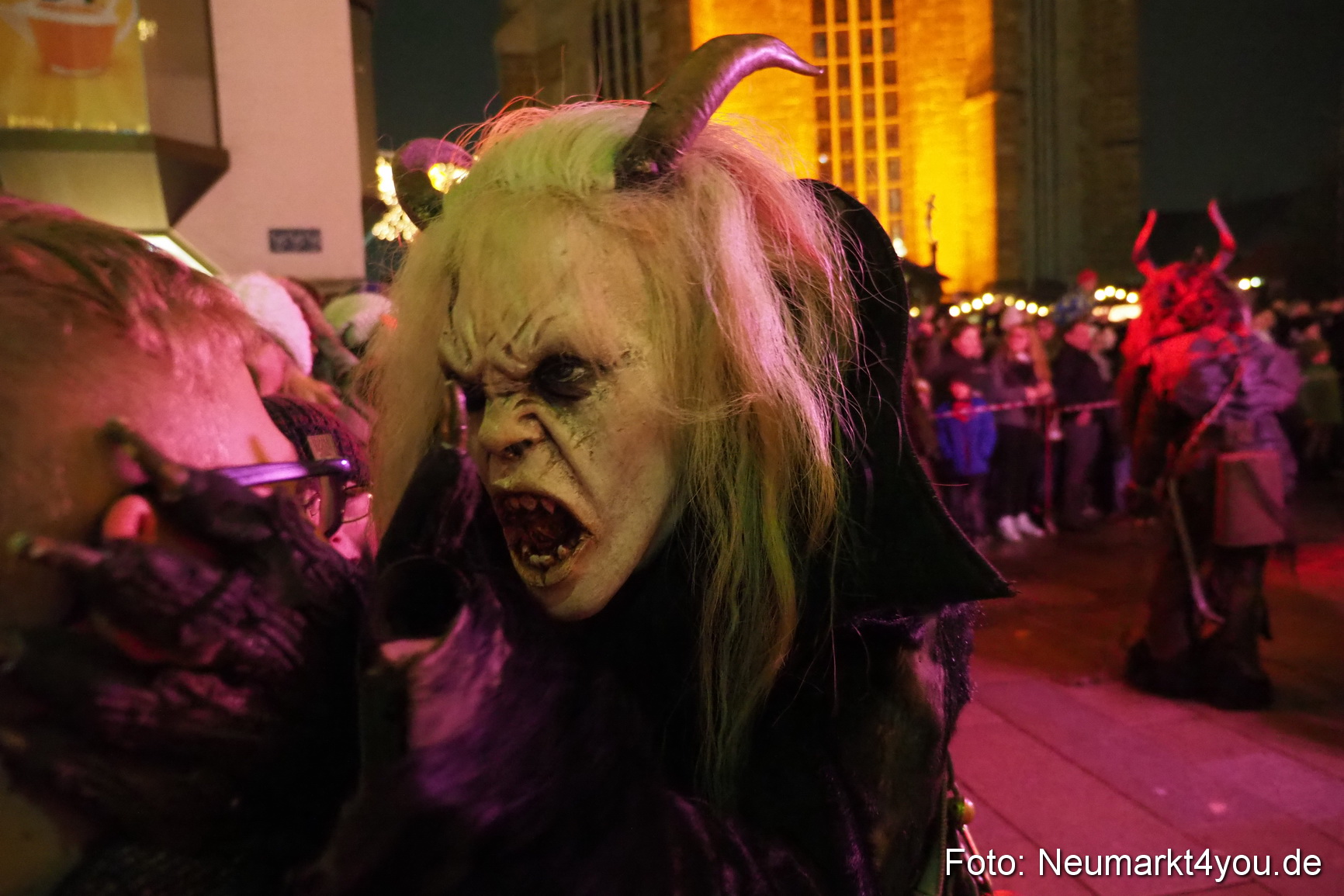 Oberpfaelzer Schlossteufeln Weihnachtsmarkt 181216 0109