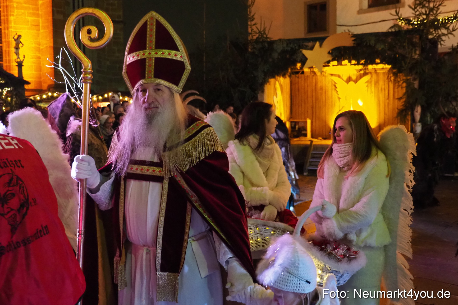 Oberpfaelzer Schlossteufeln Weihnachtsmarkt 181216 0134