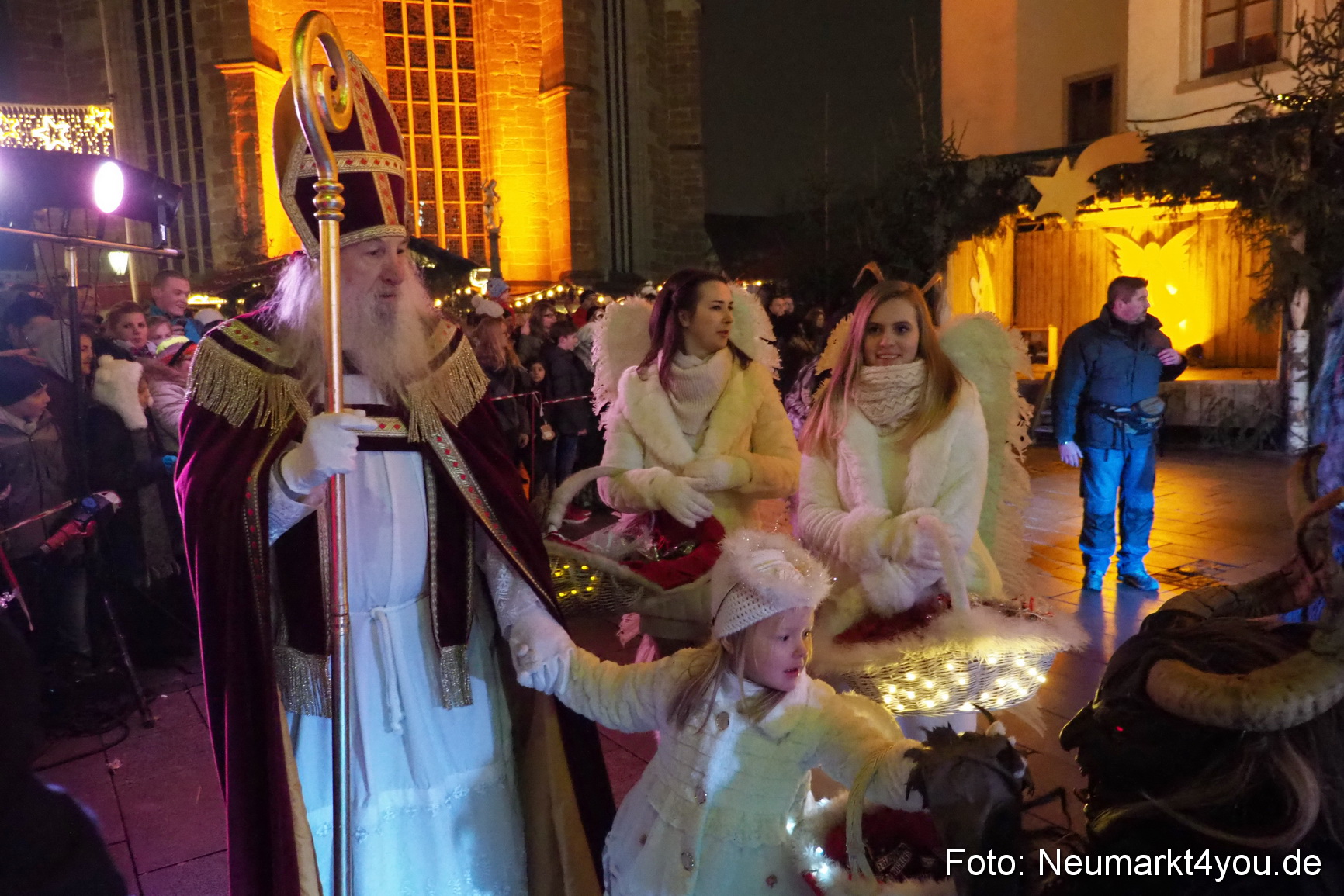 Oberpfaelzer Schlossteufeln Weihnachtsmarkt 181216 0135
