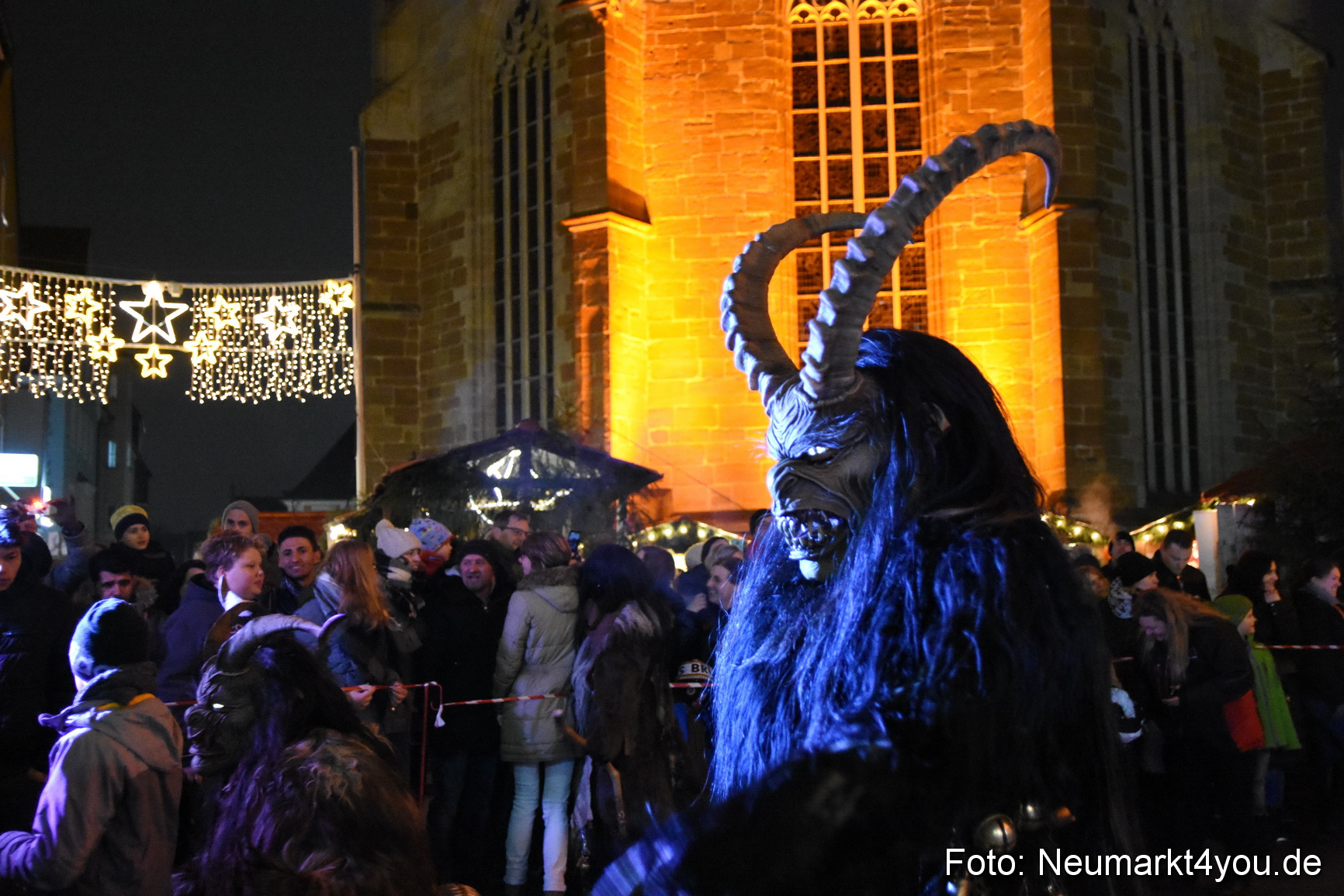 Oberpfaelzer Schlossteufeln Weihnachtsmarkt 181216 0140