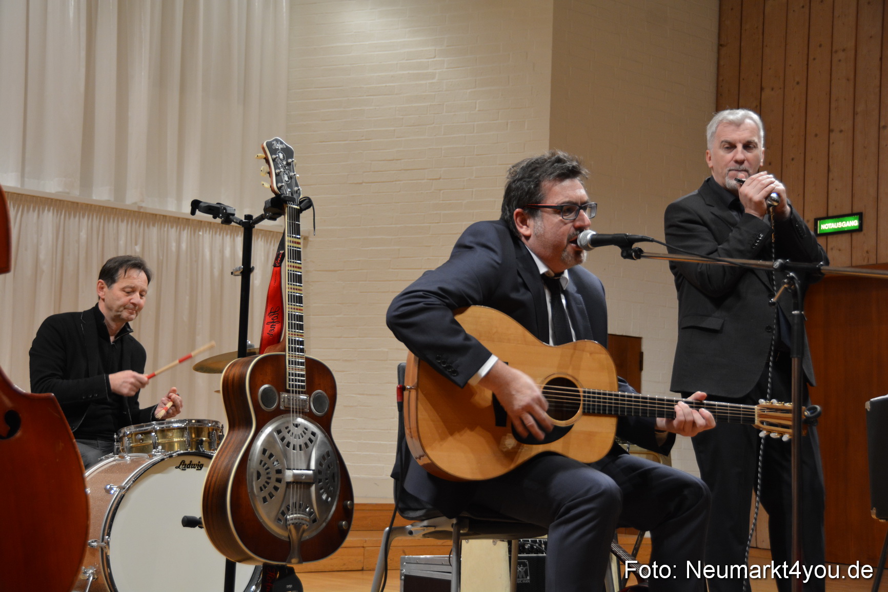 Weihnachtssitzung Stadtrat Neumarkt 151216 0002