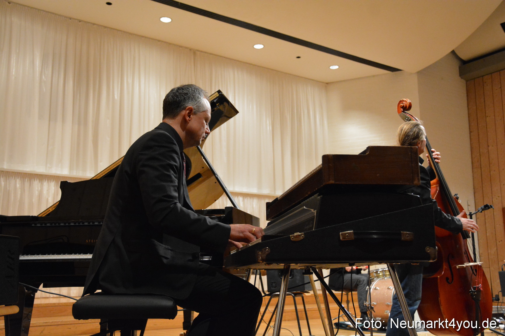 Weihnachtssitzung Stadtrat Neumarkt 151216 0007