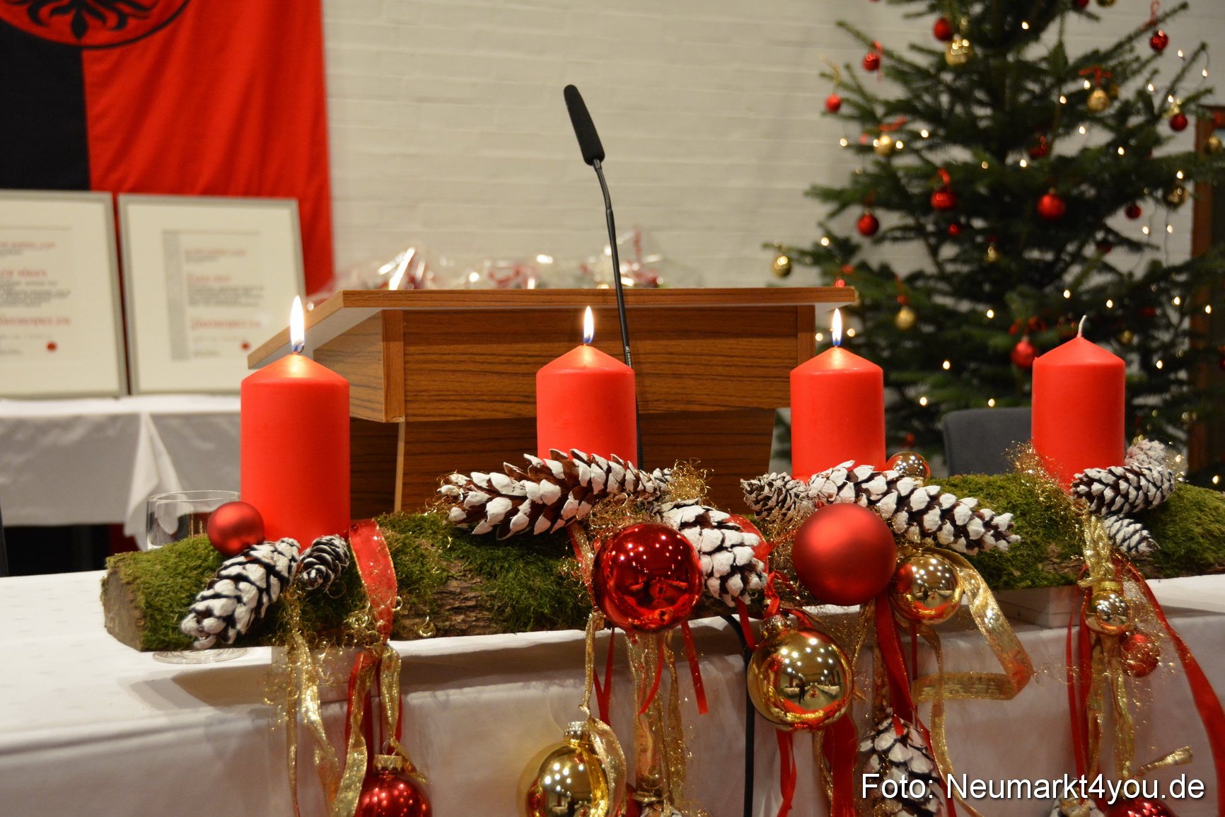 Weihnachtssitzung Stadtrat Neumarkt 151216 0019