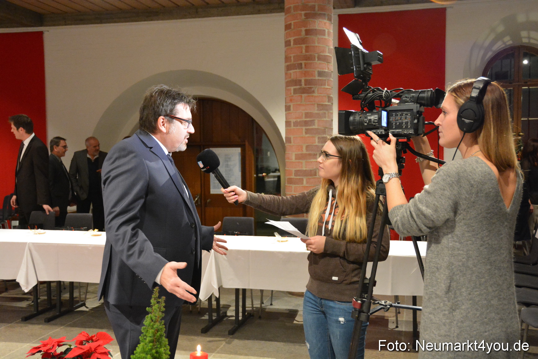 Weihnachtssitzung Stadtrat Neumarkt 151216 0024