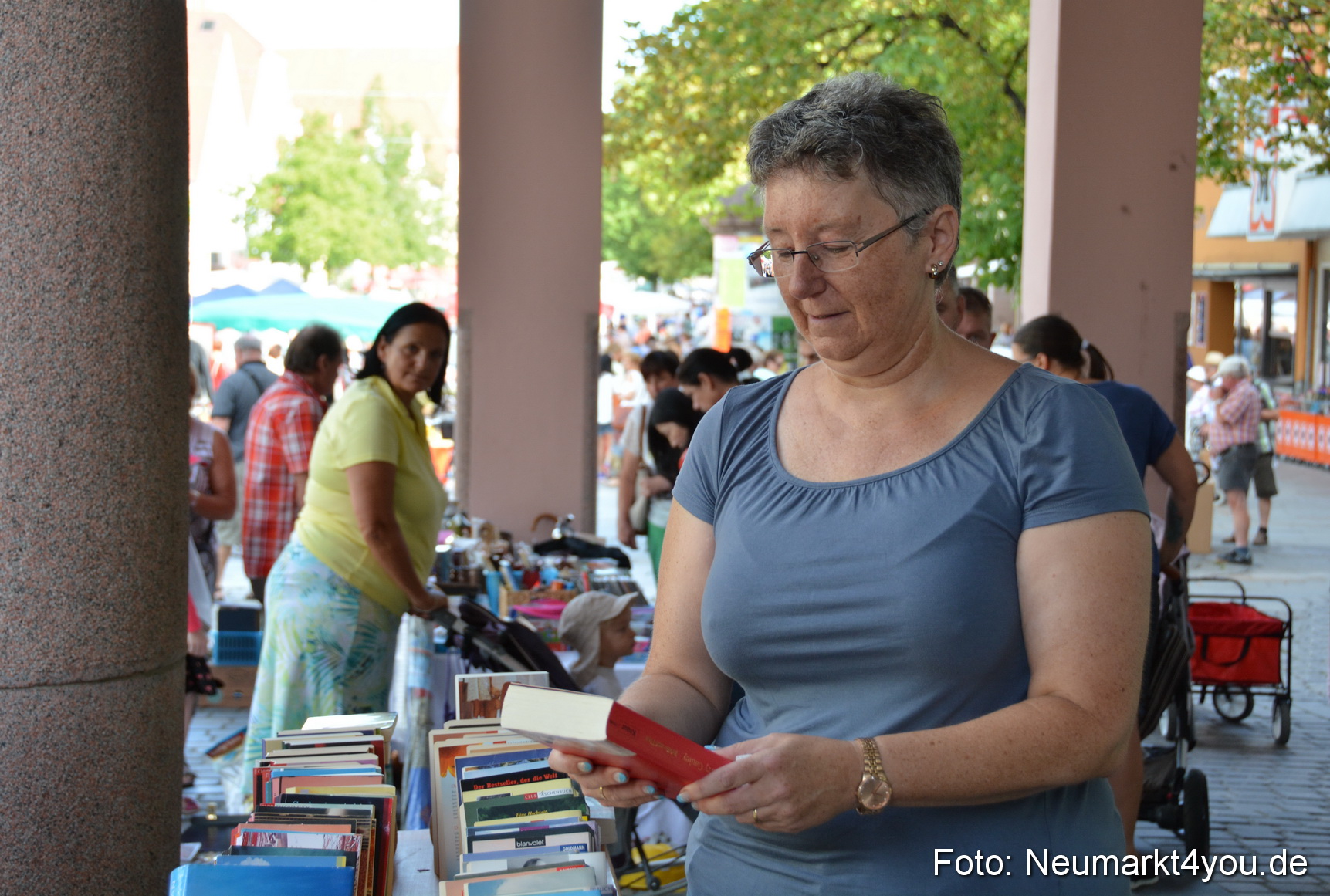 Altstadt Flohmarkt Neumarkt 2017 0008