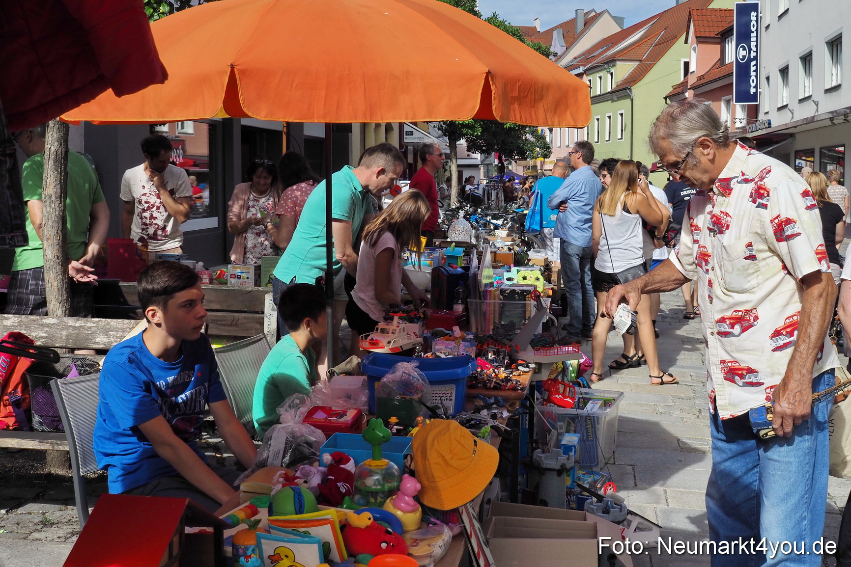 Altstadt Flohmarkt Neumarkt 2017 0018