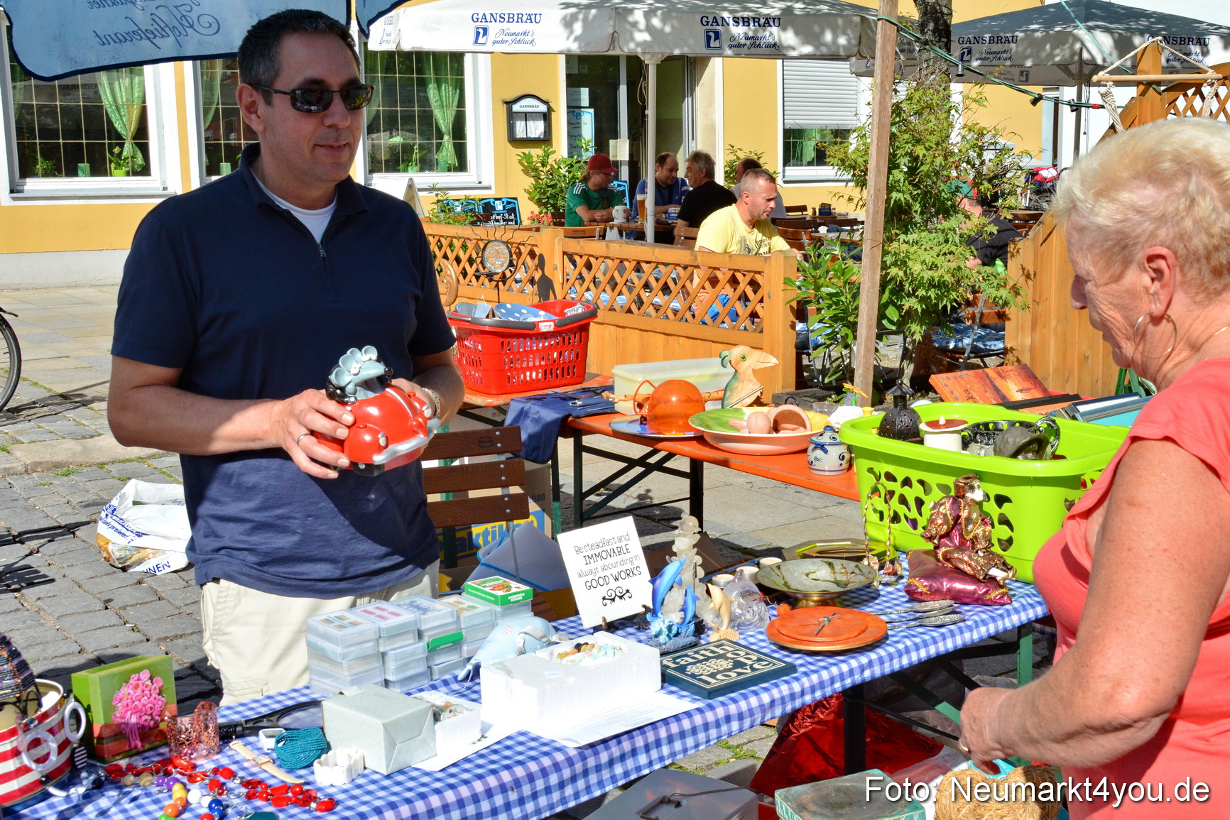 Altstadt Flohmarkt Neumarkt 2017 0037