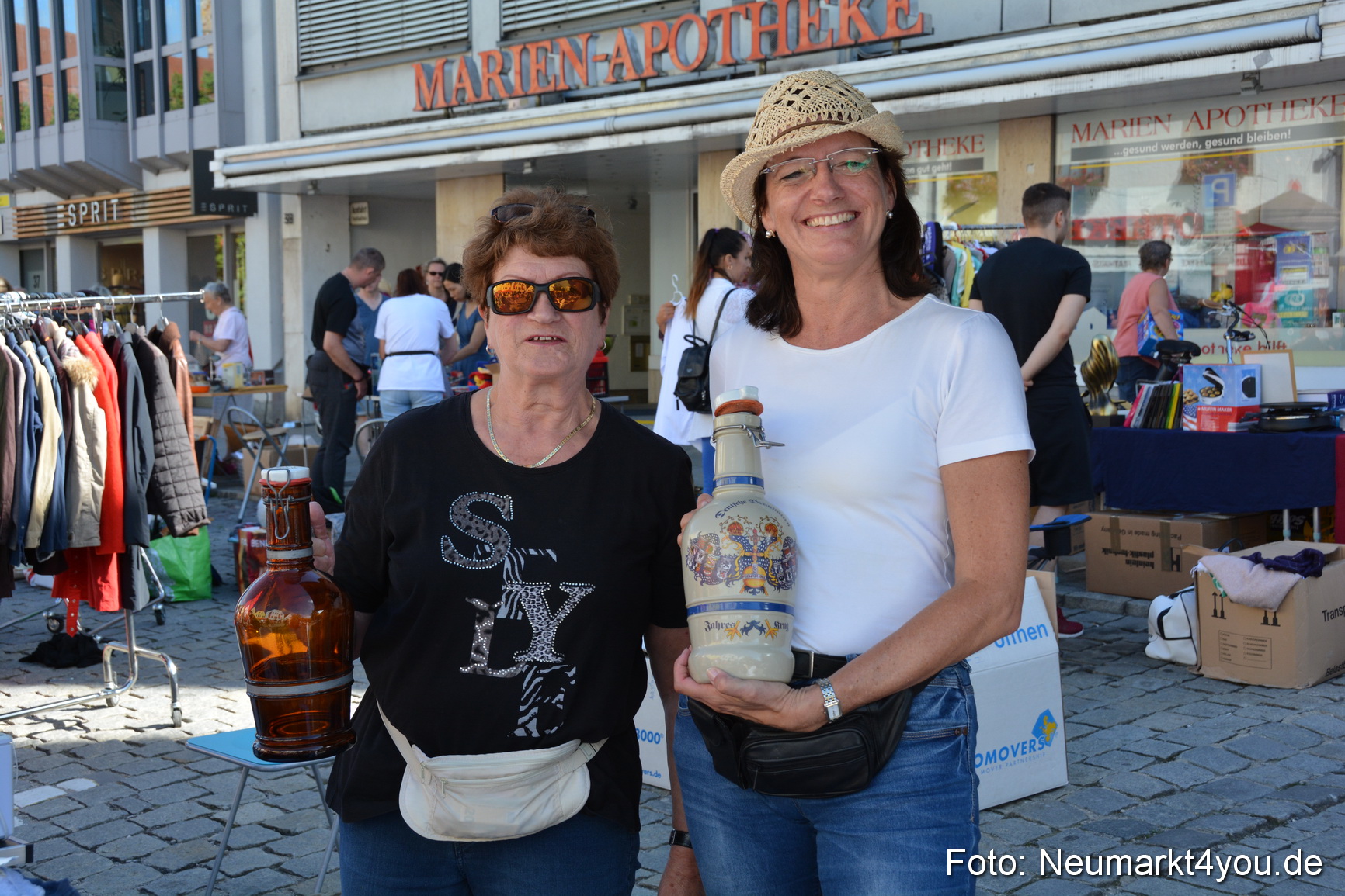 Altstadt Flohmarkt Neumarkt 2017 0049