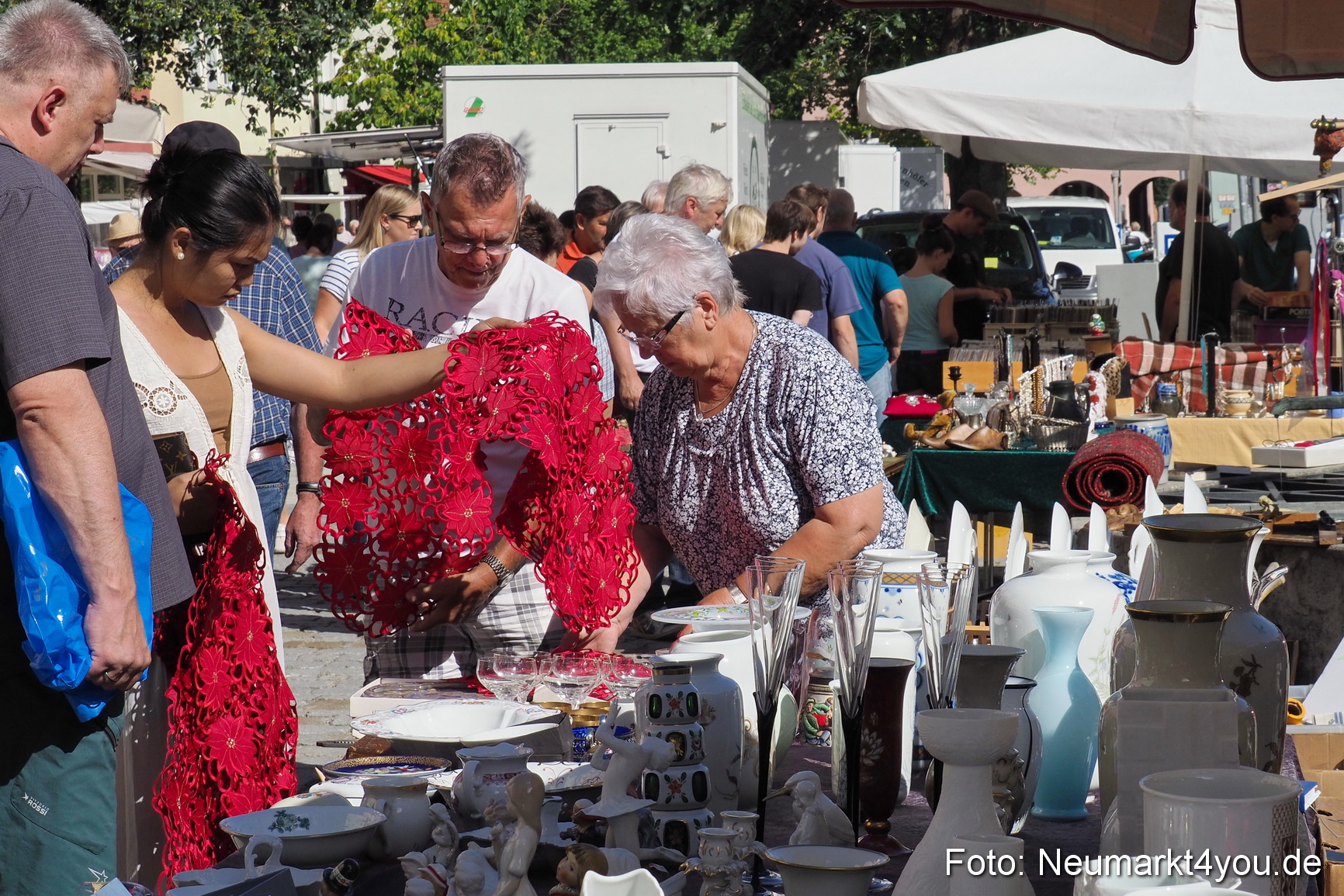 Altstadt Flohmarkt Neumarkt 2017 0054