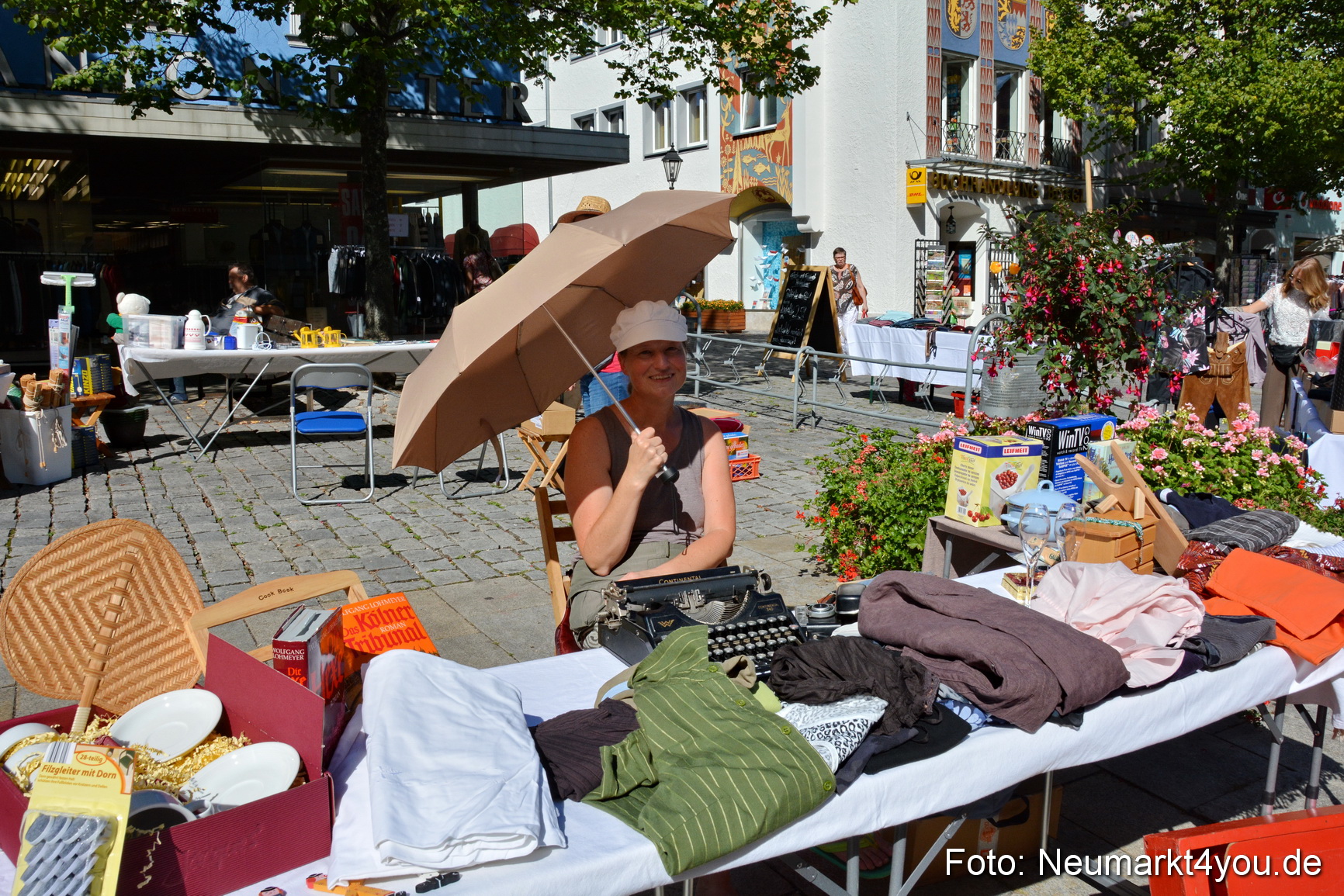 Altstadt Flohmarkt Neumarkt 2017 0086