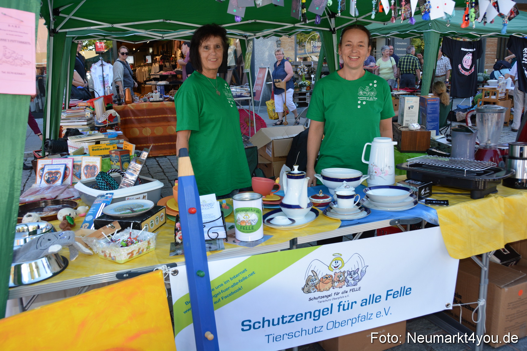 Altstadt Flohmarkt Neumarkt 2017 0097
