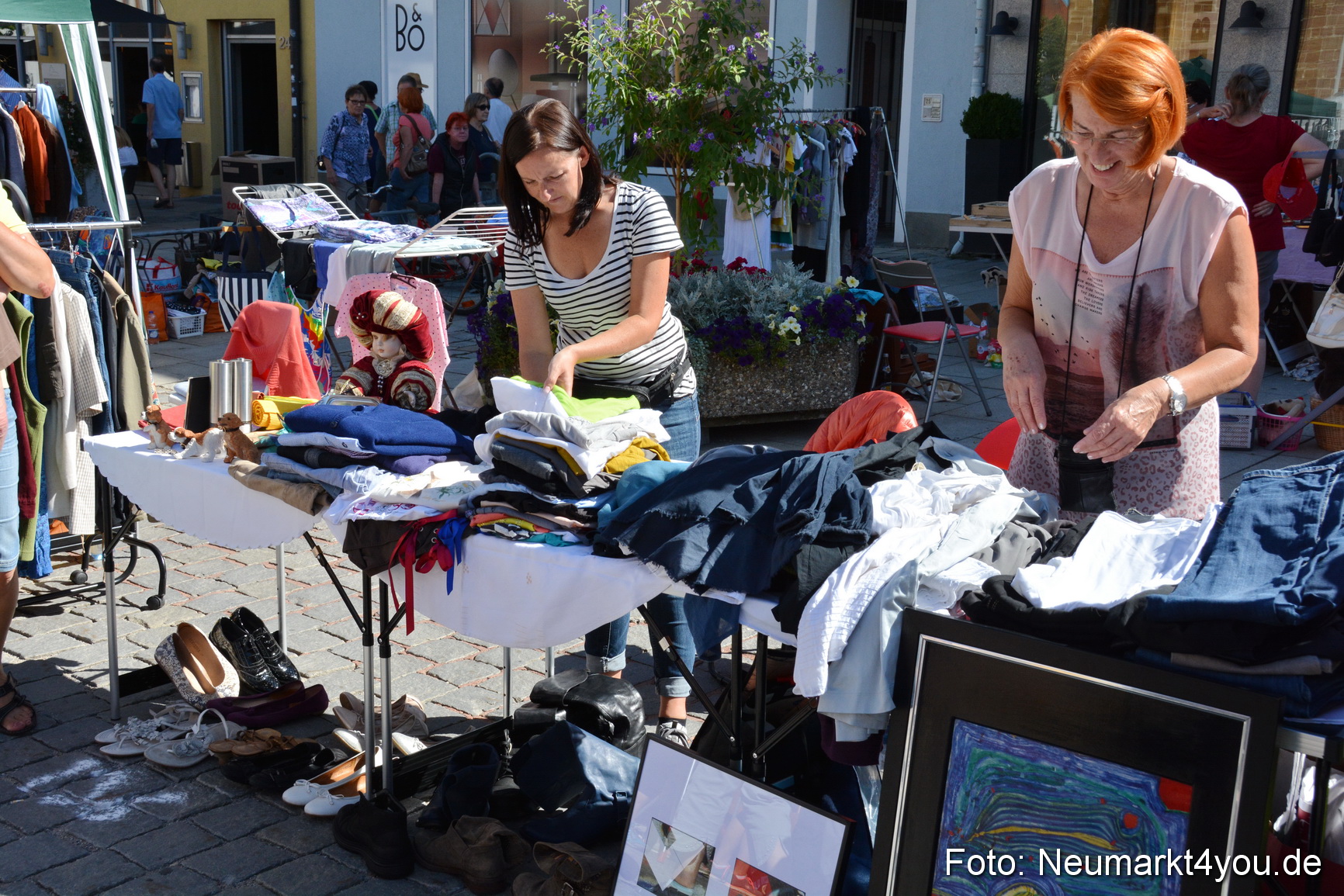 Altstadt Flohmarkt Neumarkt 2017 0108