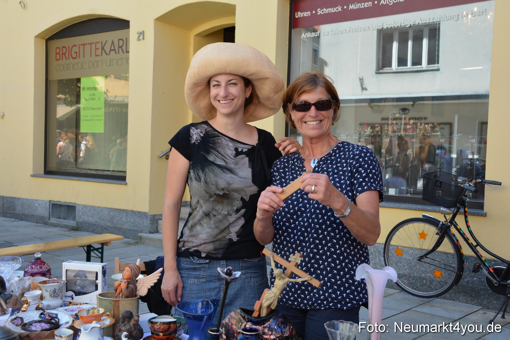 Altstadt Flohmarkt Neumarkt 2017 0113